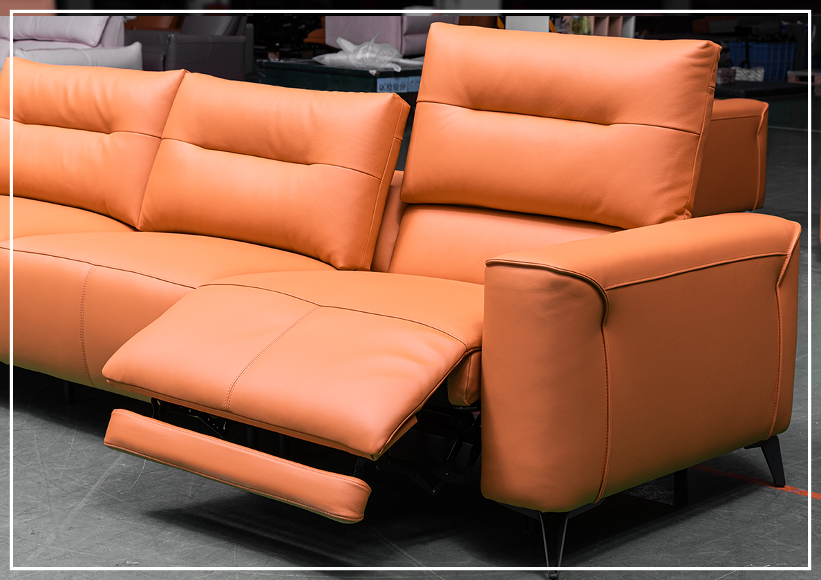 Klaussner Alessandro 3-Seater Leather Power Recliner Sofa with Extended Footrest - Comfortable Electric Reclining Couch for Living Room, Home Theater & Family Relaxation