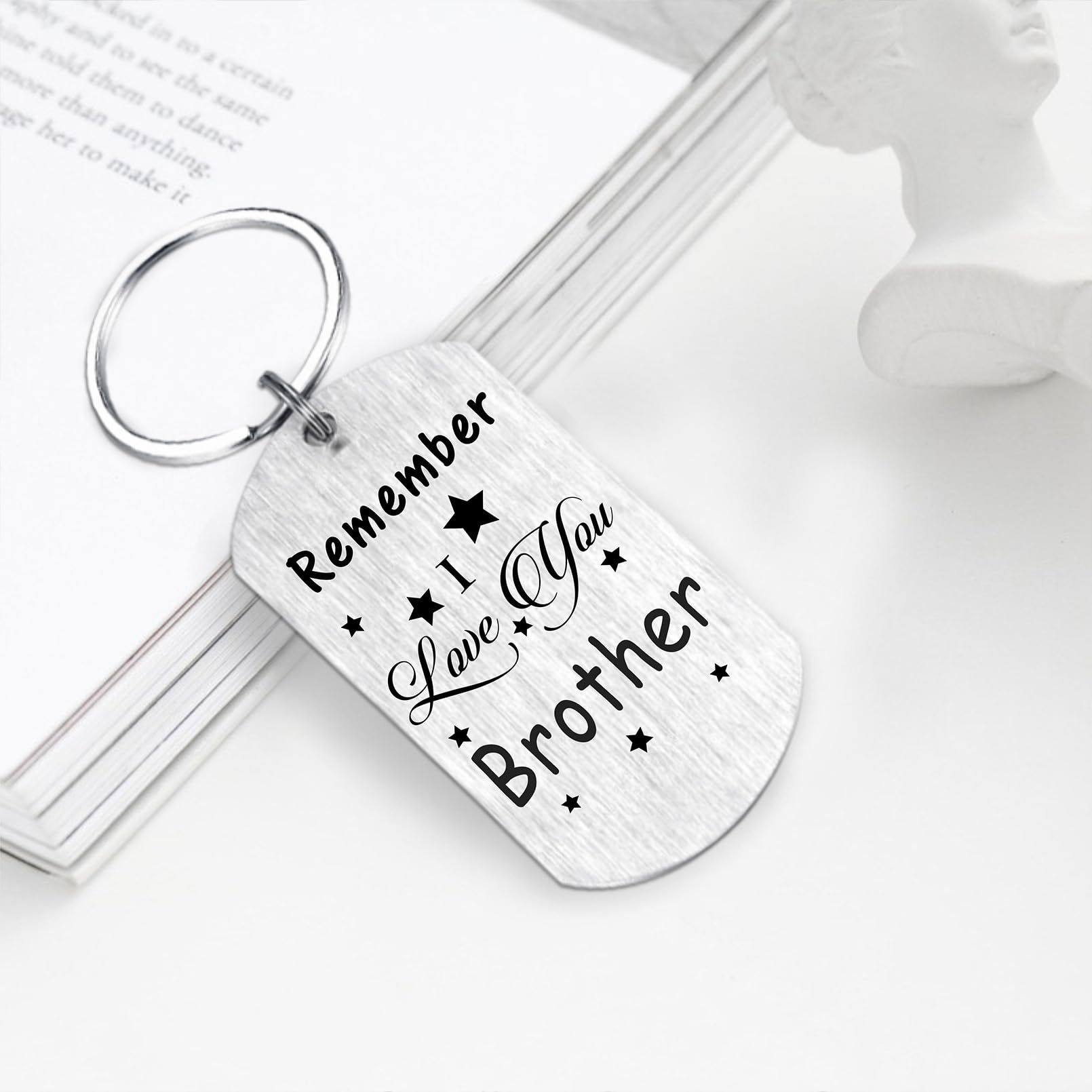 Resdink Brother Gifts from Sister - Engraved Keychain for Men & Boys - Perfect Birthday & Graduation Present for Brother - Ideal for Daily Use, Special Occasions & Keepsakes