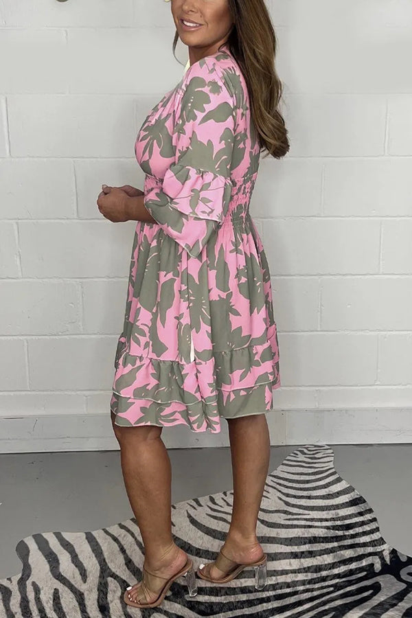 Fashionable Printed V-Neck Half Sleeve Pleated Mini Dress for Women - Perfect for Summer Parties, Dates & Casual Outings