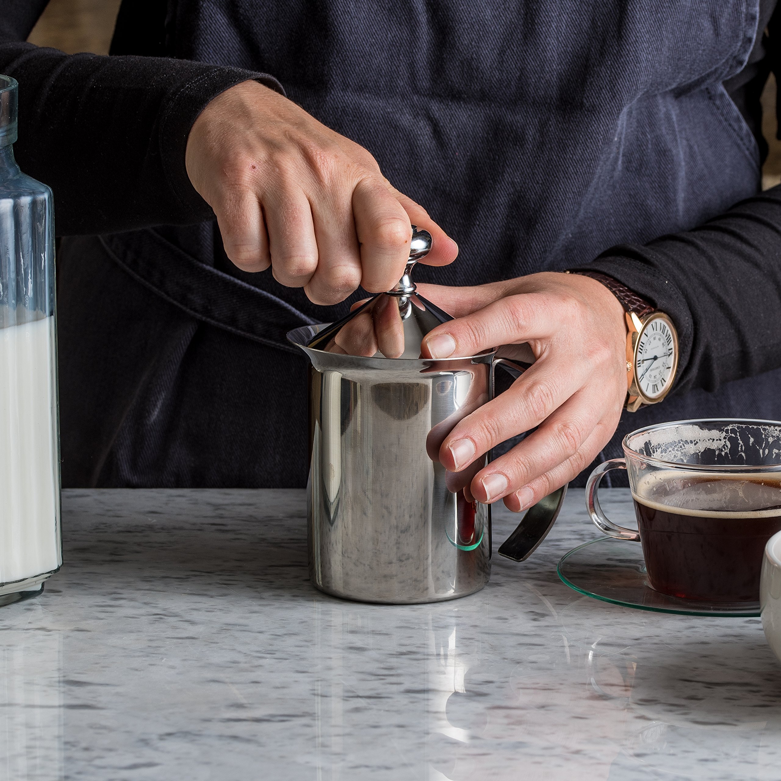 Bellemain Handheld Milk Frother - Stainless Steel Electric Whisk for Thick & Creamy Foam | Perfect for Coffee, Latte, Cappuccino, Matcha, Hot Chocolate | Warm & Cold Milk Foam Maker (14 oz) | Ideal for Home Baristas & Coffee Lovers