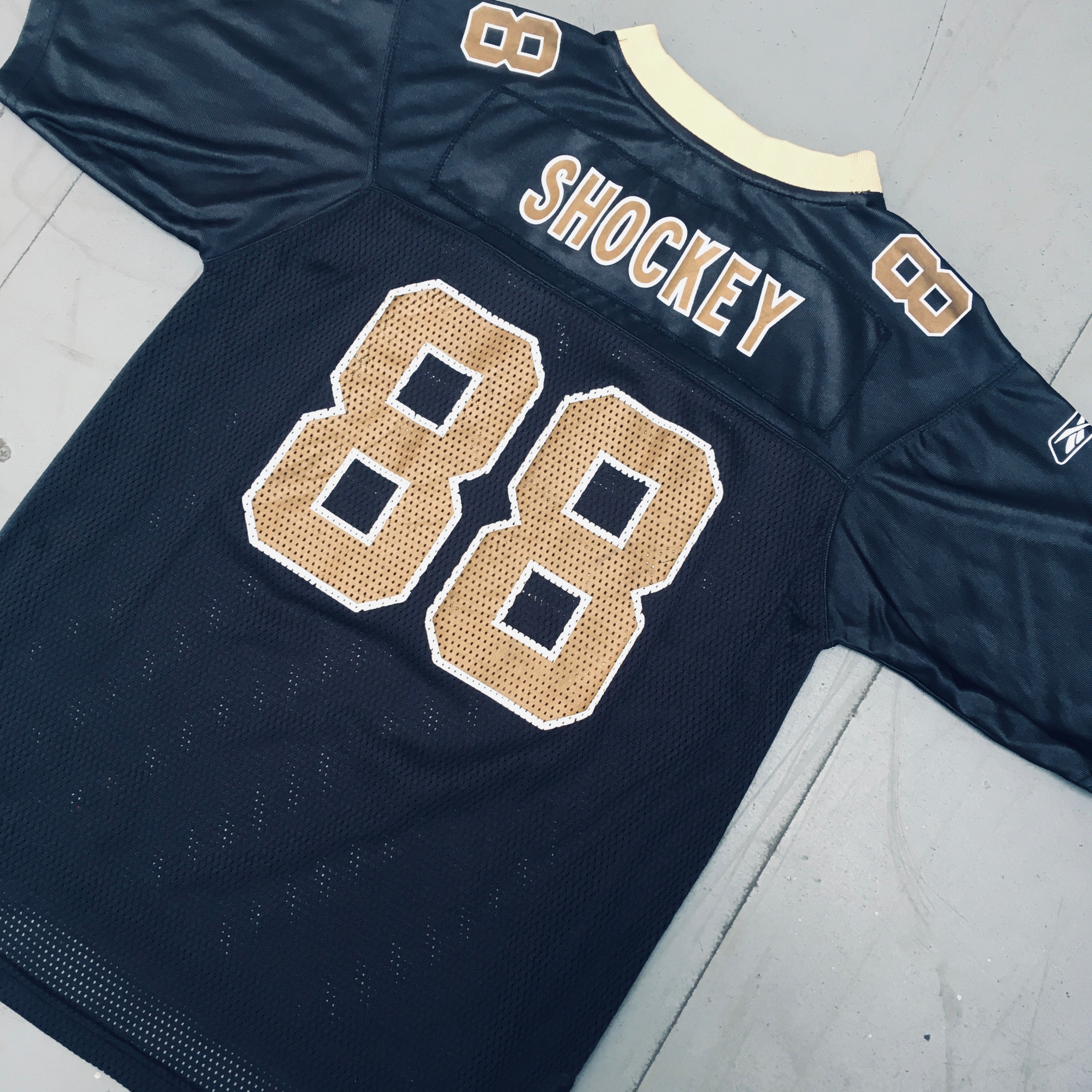 New Orleans Saints Jeremy Shockey 2008/09 Jersey (Size S) - Official NFL Football Jersey for Fans, Game Day & Sports Collectibles