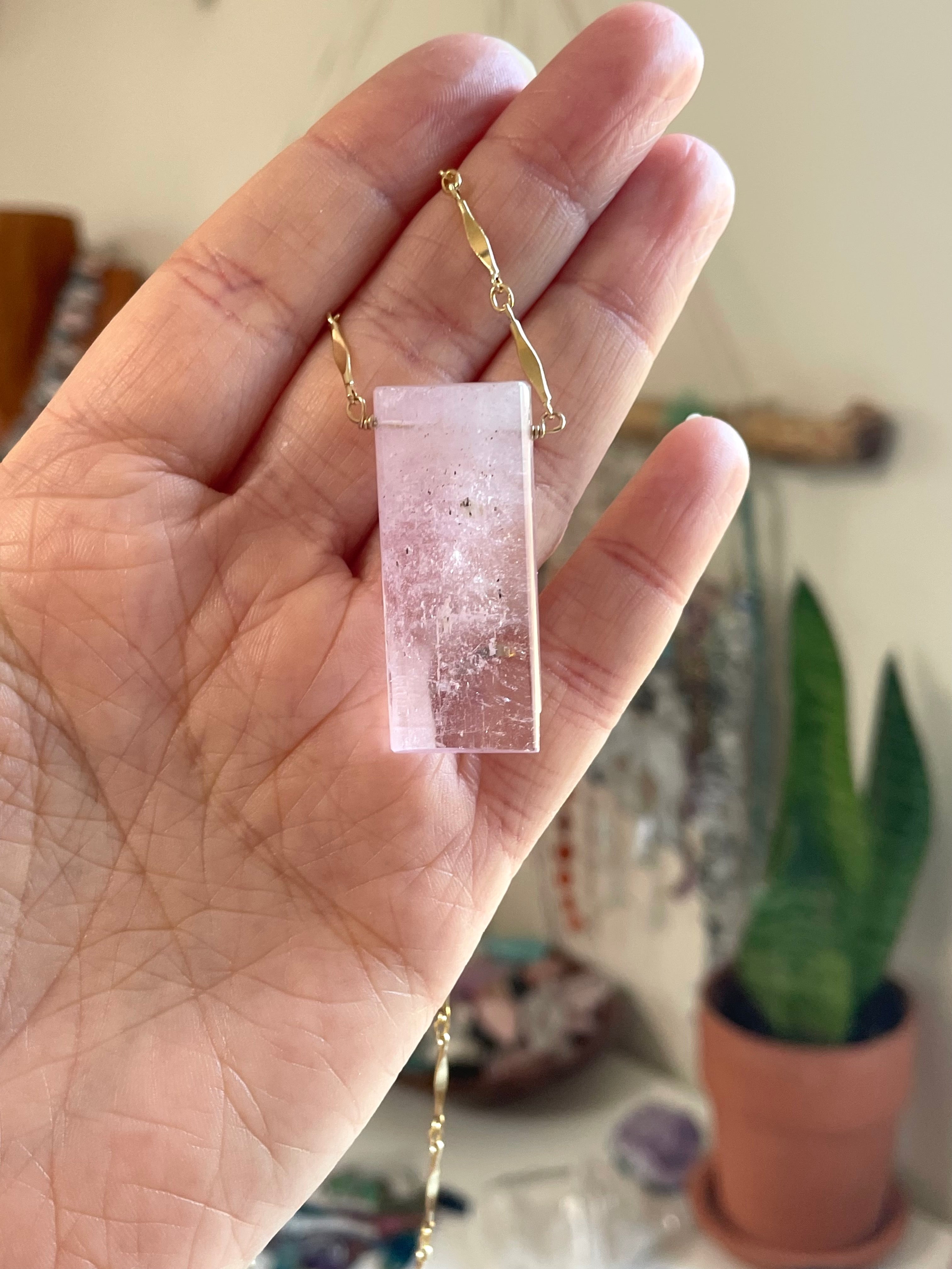 Large Pink Kunzite Crystal Statement Necklace - 14kt Gold Filled Chain - Elegant Jewelry for Women, Perfect for Weddings, Parties & Special Occasions