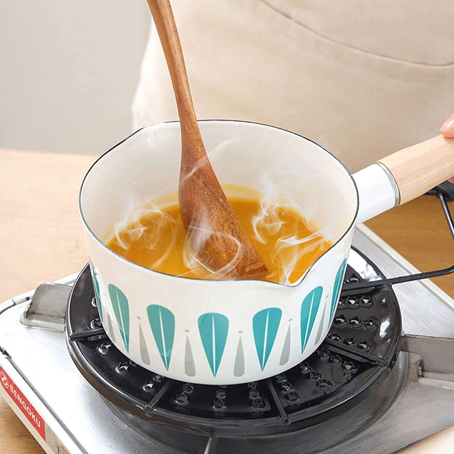 **Iron Heat Diffuser Plate for Gas Stove - Even Heat Distribution, Flame Reducer & Simmer Ring - Compatible with Glass Cooktops & Coffee/Milk Heating - Perfect for Slow Cooking & Brewing**