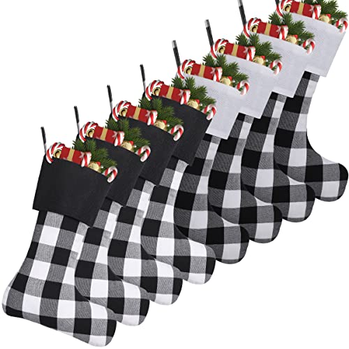 Black Cuff+white Cuff/Black and White Plaid