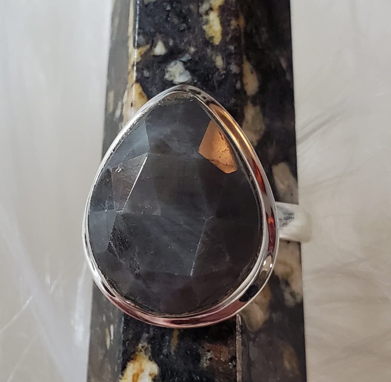 Exquisite Canadian Sapphire Ring in .925 Sterling Silver - Size 7.25 - Perfect for Engagement, Anniversary & Special Occasions