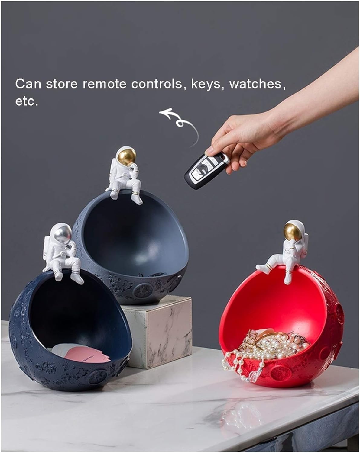 Nordic Astronaut Style Key Bowl - Decorative Resin Tray for Entryway, Coffee Table, Jewelry & Watch Organizer - Golden A | Perfect for Home Decor, Gift Giving & Small Item Storage