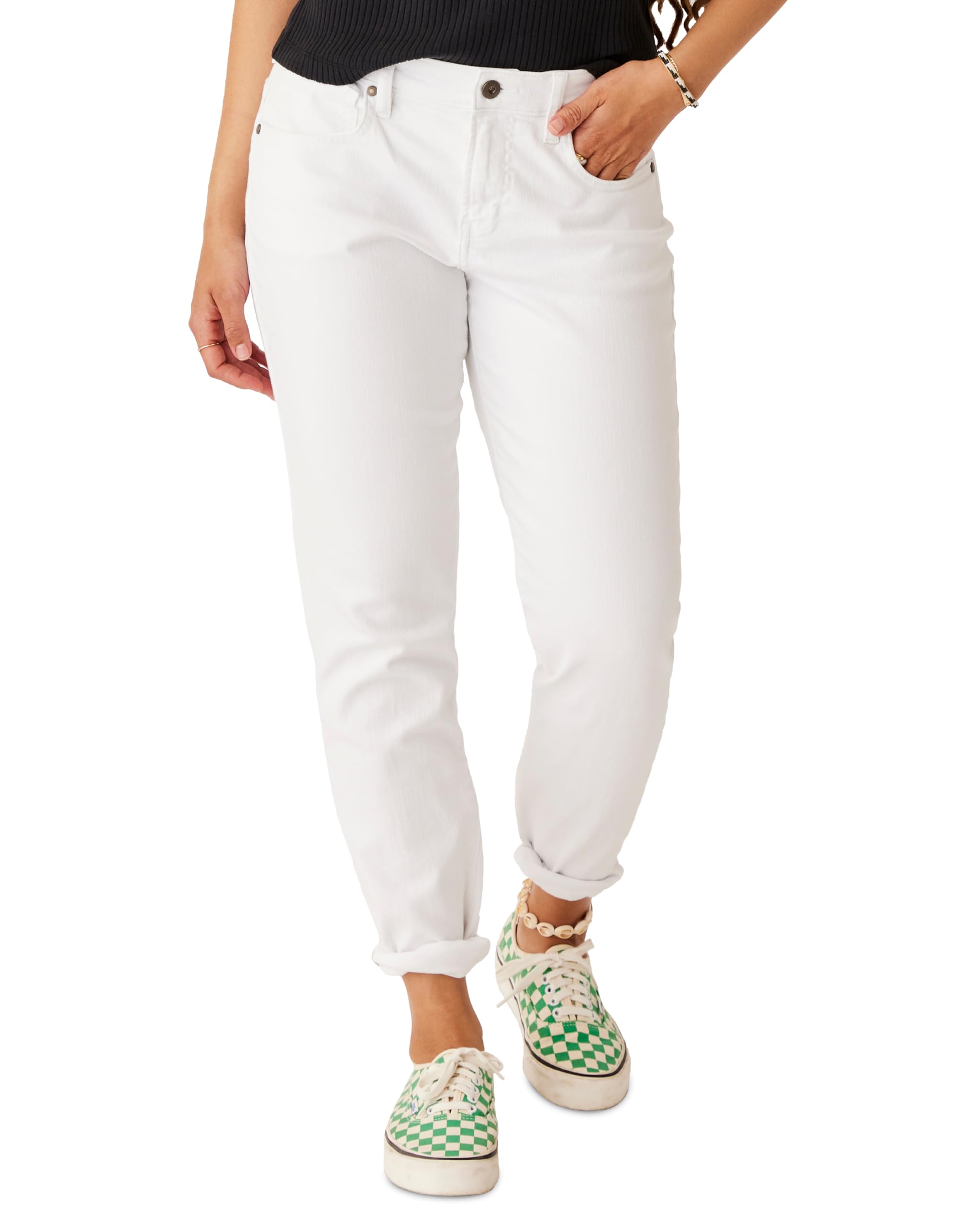 Carve Designs Carson Boyfriend Jeans for Women - Mid-Rise Relaxed Fit Denim Pants | Comfortable Casual Wear for Everyday Outings & Weekend Errands