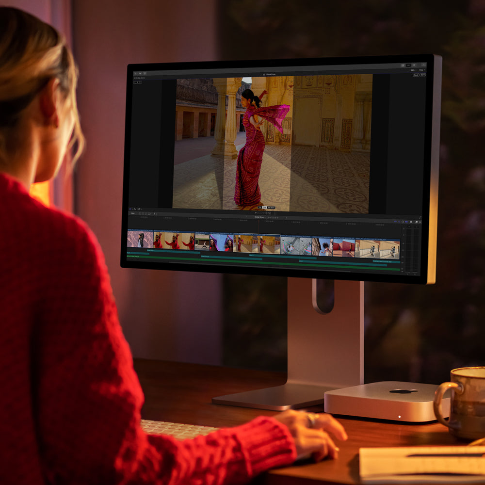 Apple Mac mini M2 Chip with 8-Core CPU & 10-Core GPU, 512GB SSD - Compact Desktop Computer for Home Office, Gaming & Creative Work