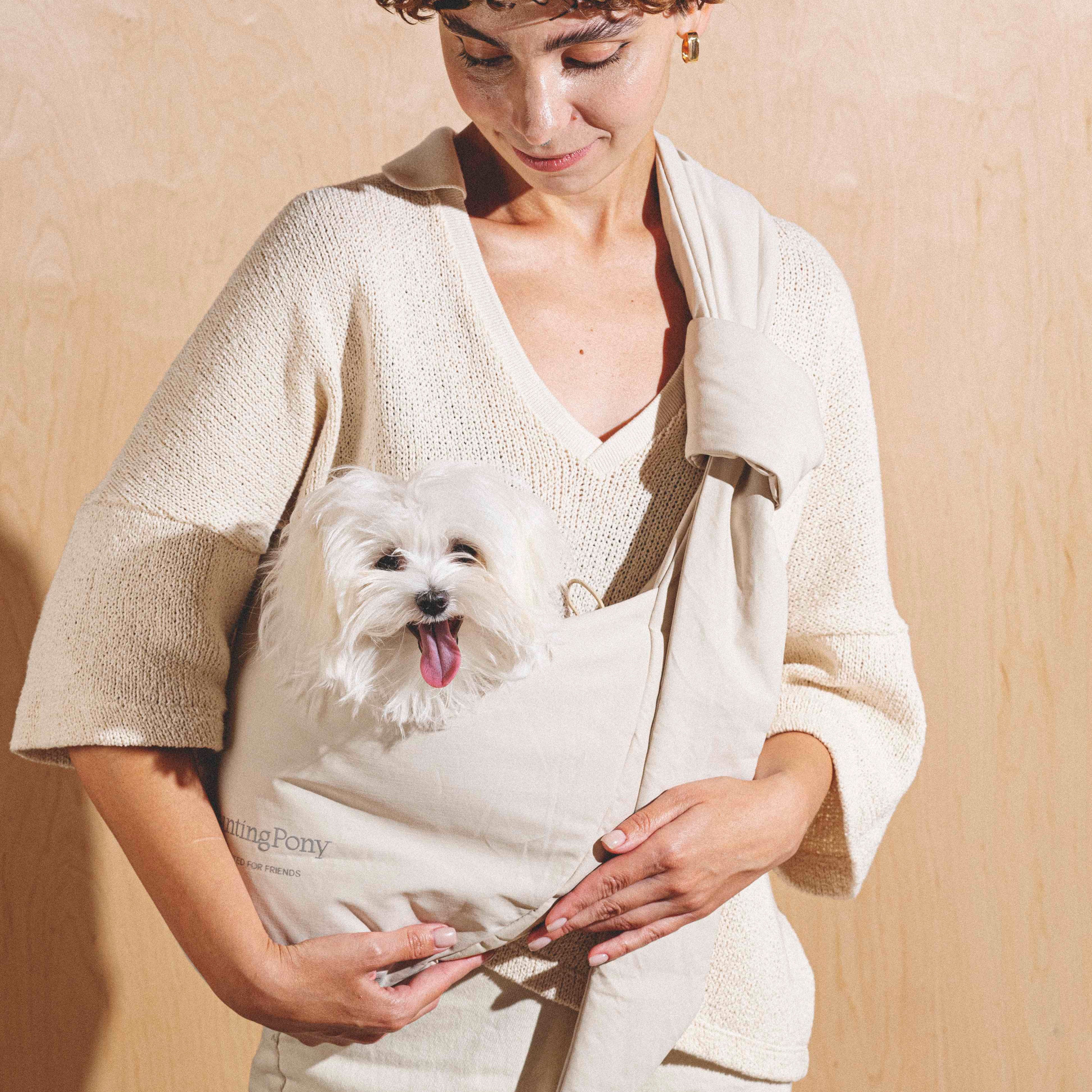 Stylish Sling Bag Pony Kangaroony in Beige - Perfect for Travel, Hiking & Everyday Use