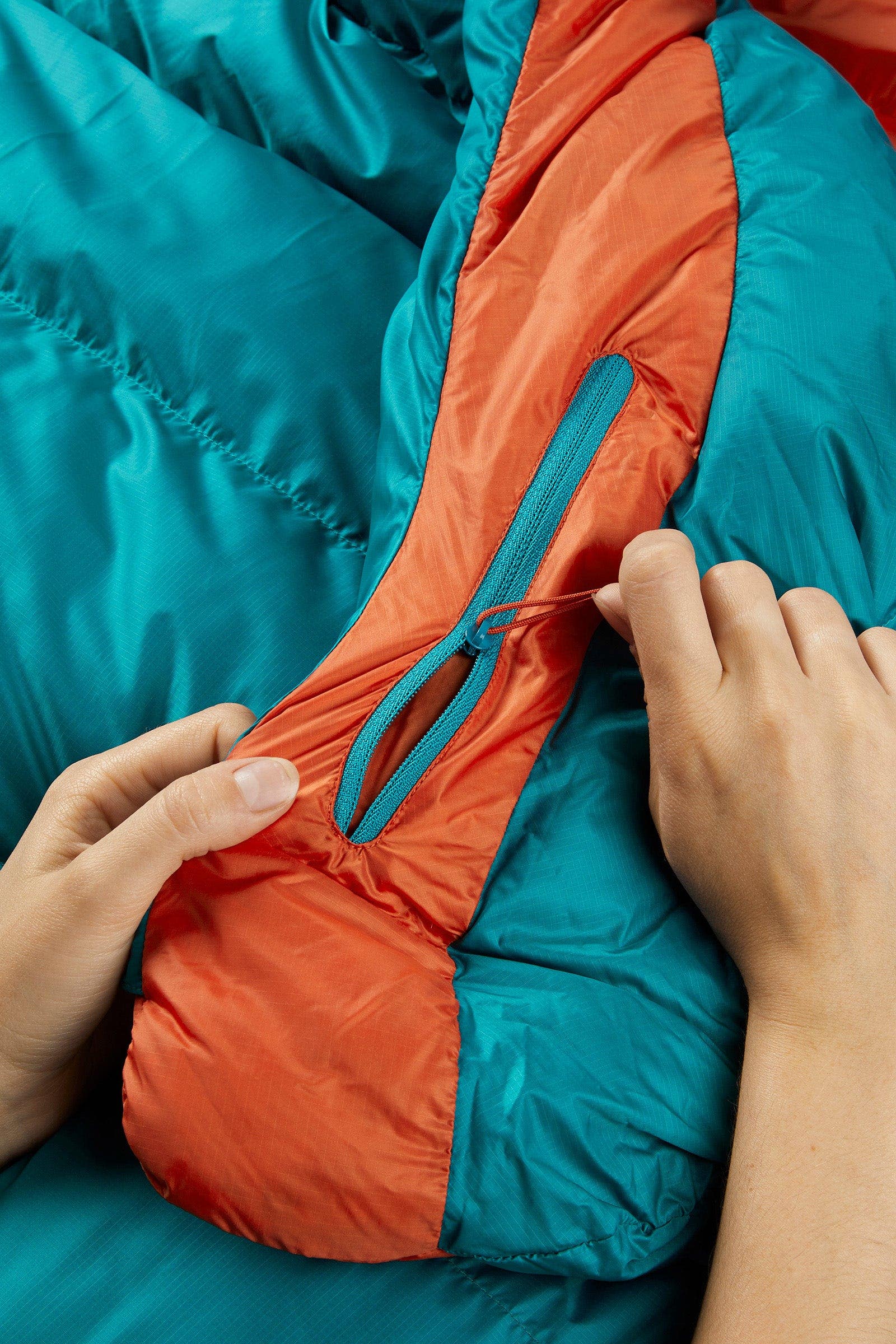 Ascent 500 Down Sleeping Bag for Women - Lightweight & Warm (24°F/-5°C) - Perfect for Camping, Hiking & Backpacking - QSD 36