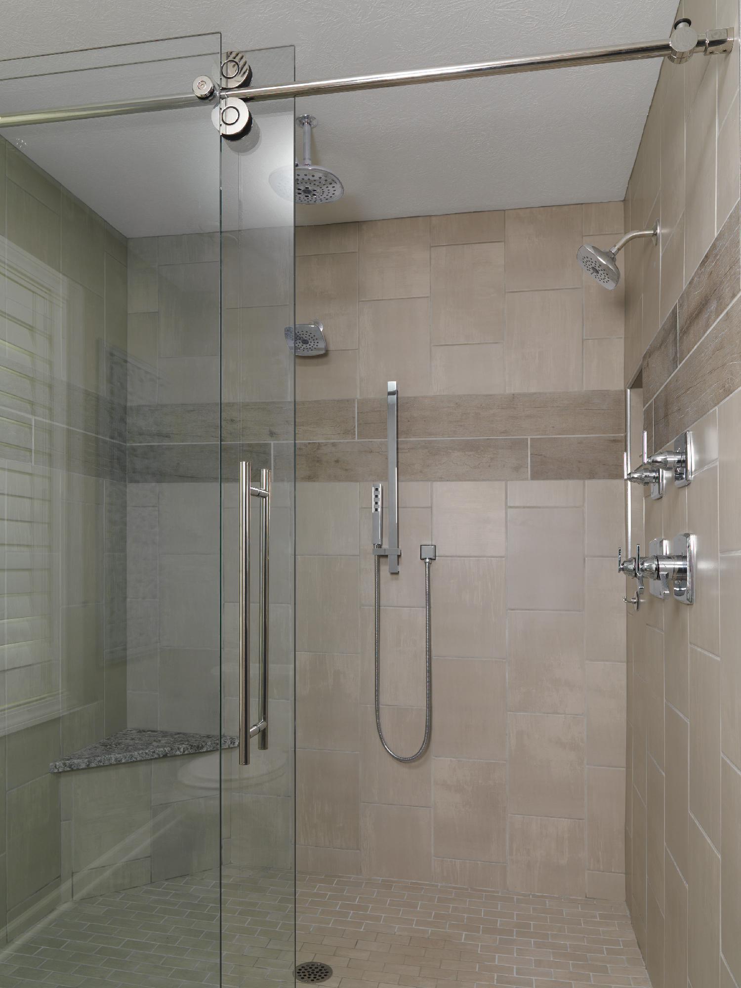 Delta RP61058 6-Inch Ceiling Mount Shower Arm in Chrome Finish - Perfect for Modern Bathroom Renovations and Spa-Like Shower Experiences