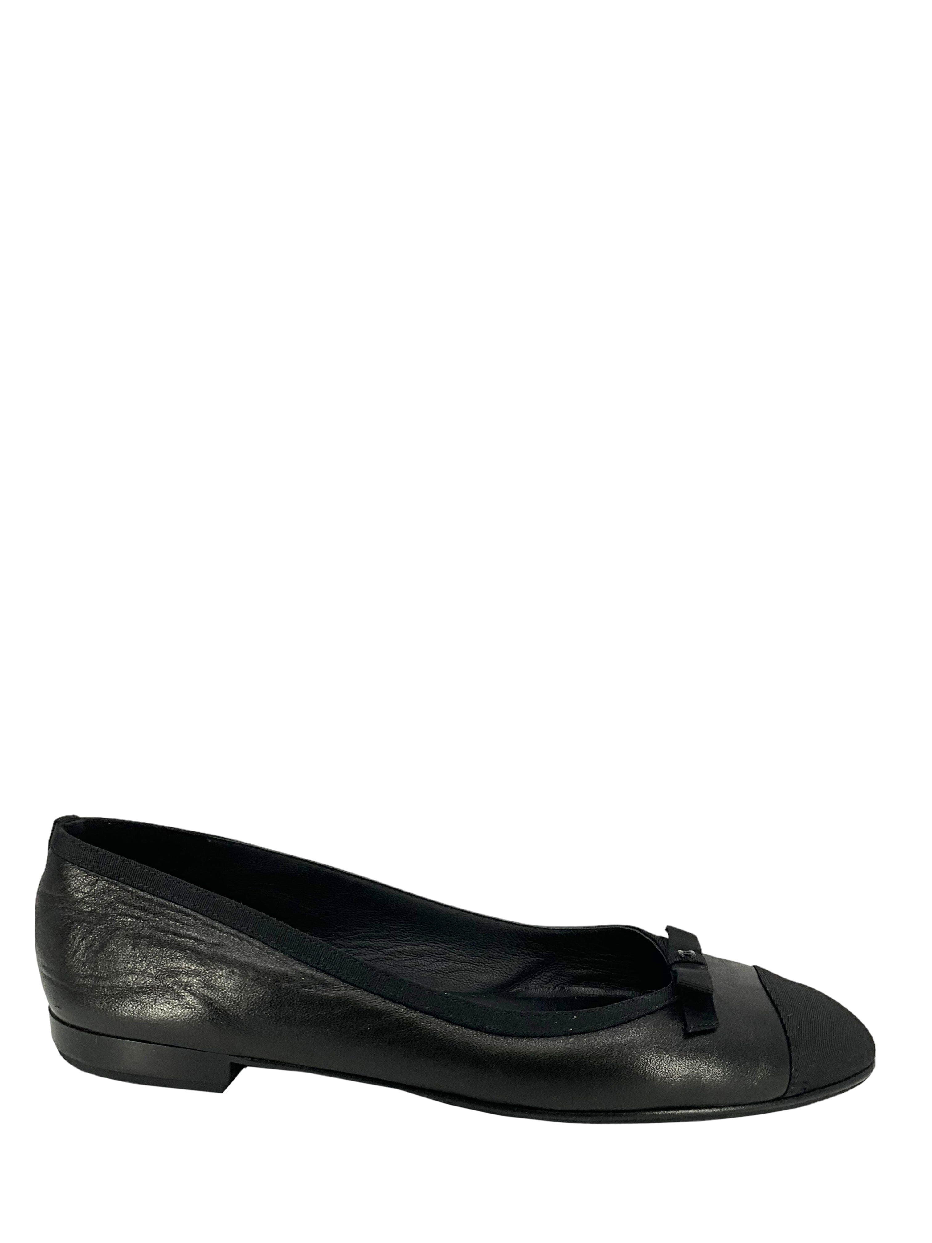 CHANEL Women's Cap Toe Lambskin Leather Ballet Flats - Size 11 | Classic Comfortable Shoes for Work, Party & Everyday Wear