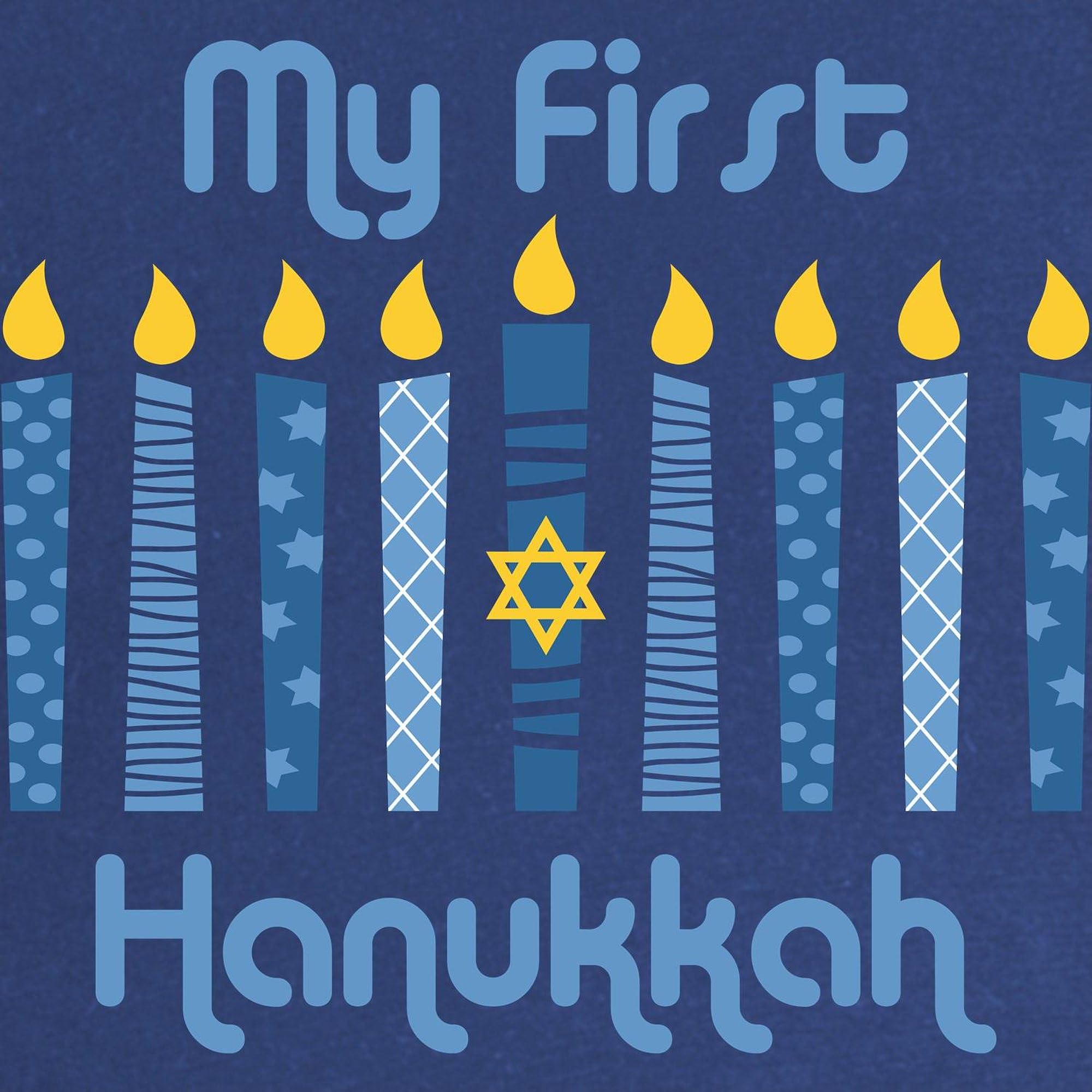 1st Hanukkah Candles Maternity T-Shirt for Women - Dark Ruched Side Tops for Pregnant Women | Perfect for Hanukkah Celebrations & Maternity Photos