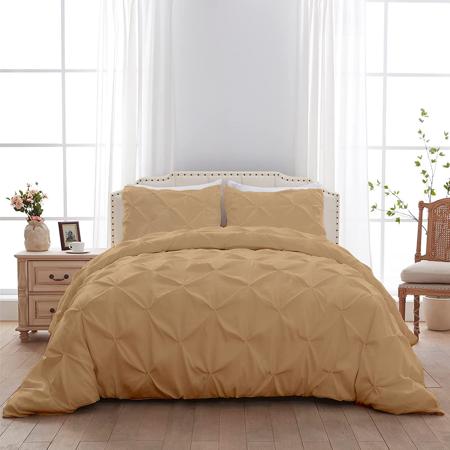 BEDIVA All Season Quilted 3-Piece Pinch Pleated Comforter Set - King/California King Size 94x104 Inches - 1 Comforter & 2 Pillow Shams (20x40 Inches) - Taupe Solid - Ultra Soft & Breathable - Perfect for Master Bedroom, Guest Room, or Luxury Hotel Decor