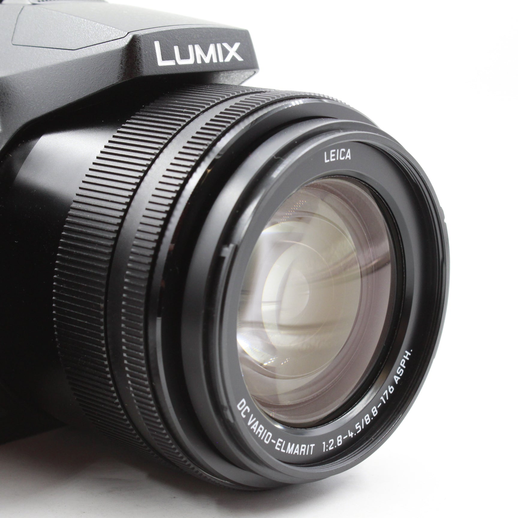 Open Box Excellent Condition Panasonic Lumix DMC-FZ2500 4K Digital Camera with 20x Zoom - Perfect for Travel Photography, Vlogging & Outdoor Adventures