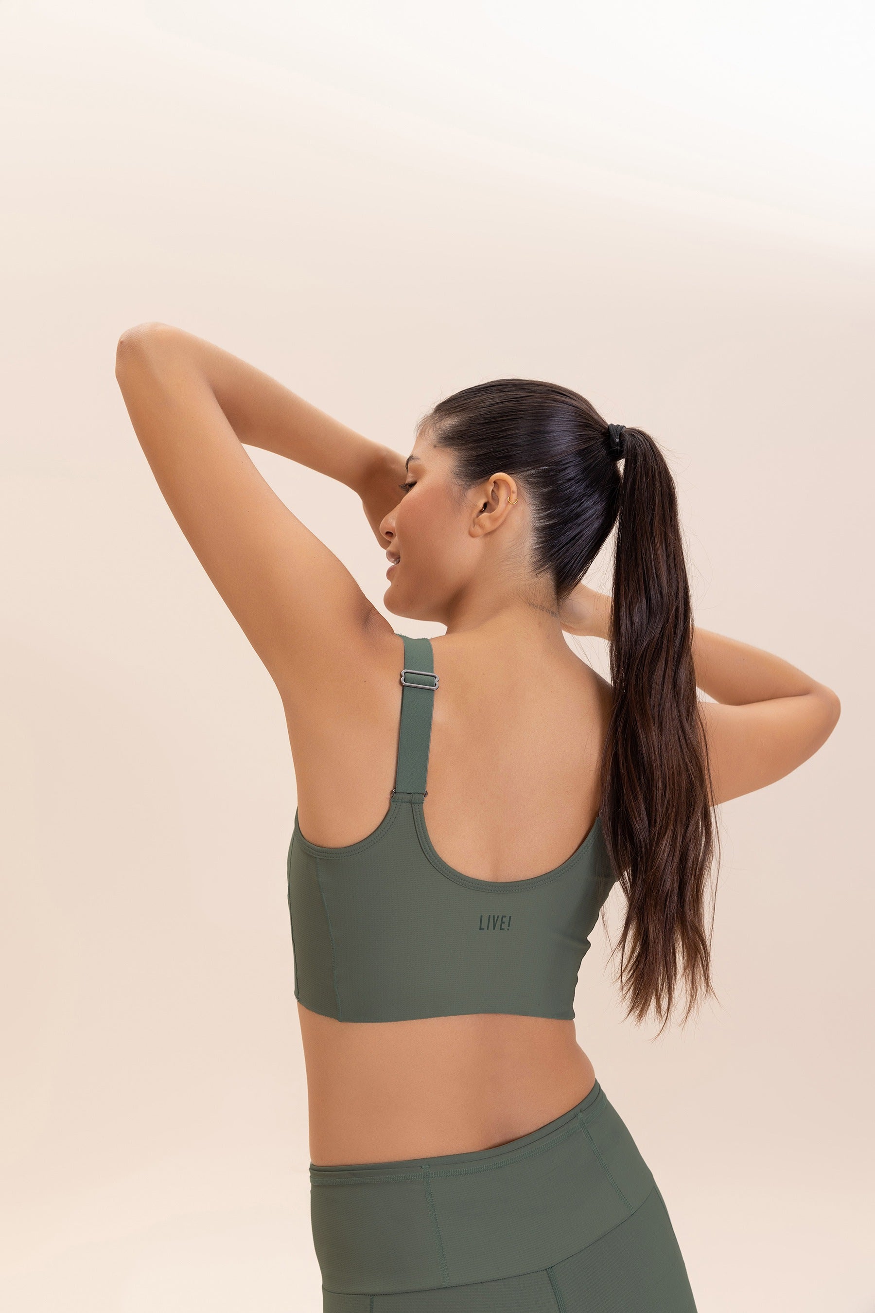 High-Performance Speed Power Sports Bra for Women - Moisture-Wicking & Supportive Workout Top for Running, Yoga & Gym