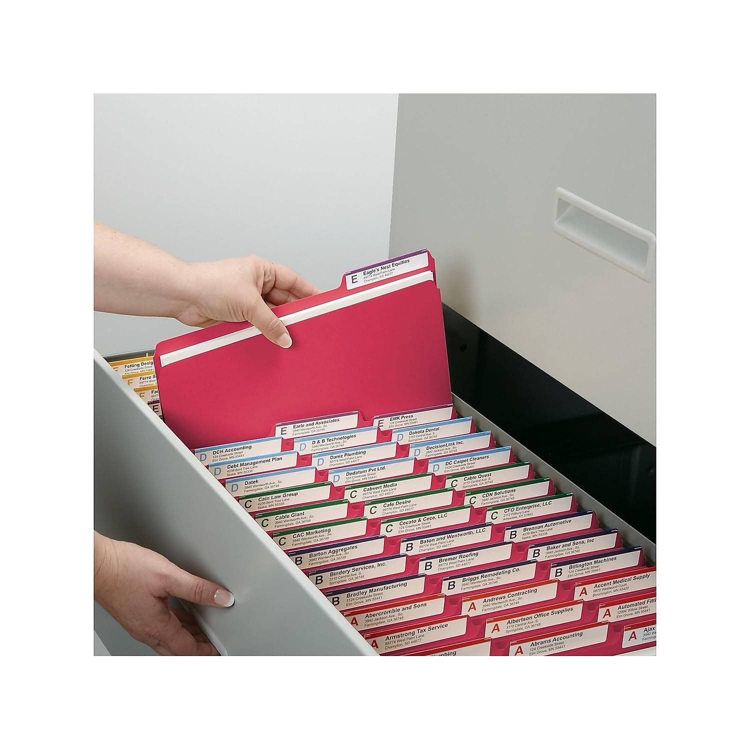 Smead 21538 1-Inch Expansion Recycled File Folders - 1/3 Top Tab Letter Size, Bright Red (25/Box) - Perfect for Office Organization, Document Storage & Filing Systems