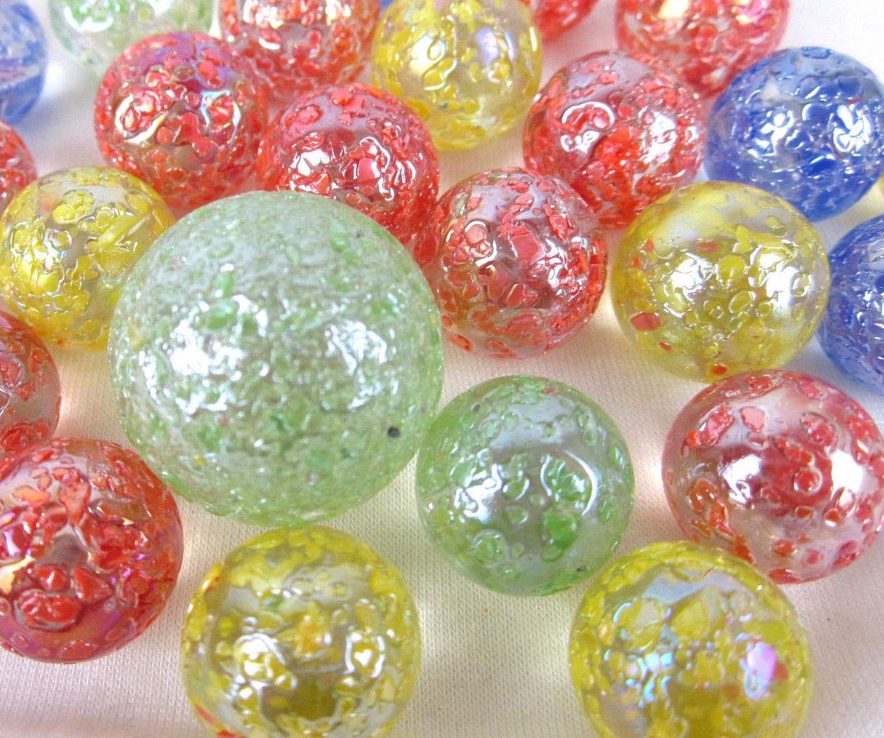 25 Stardust Glass Marbles - Blue/Red/Green/Yellow Speckled for Games, Decor & Aquarium