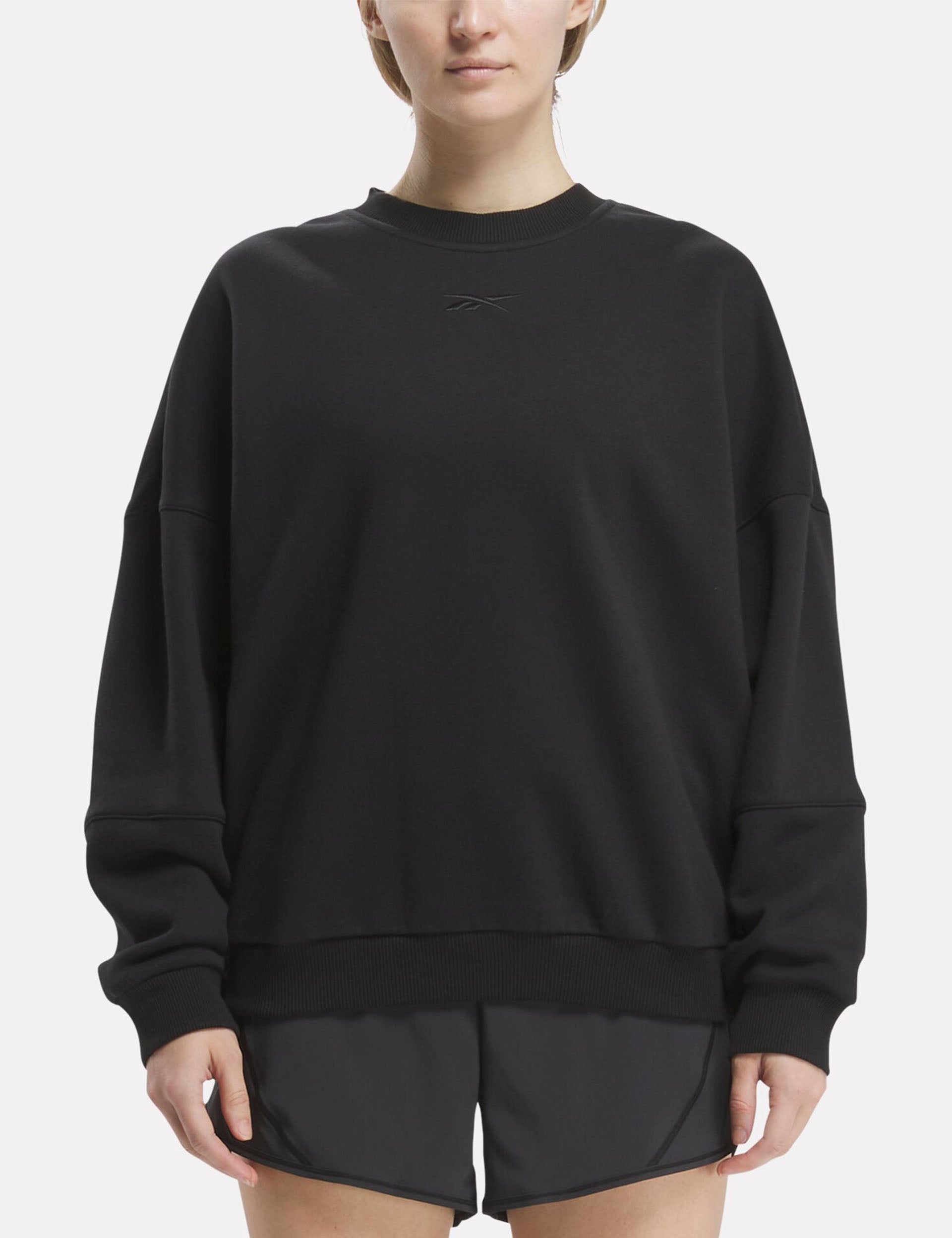 Luxury Oversized Crewneck Sweatshirt for Women - Soft & Comfortable Black Pullover - Perfect for Casual Wear, Lounge & Street Style