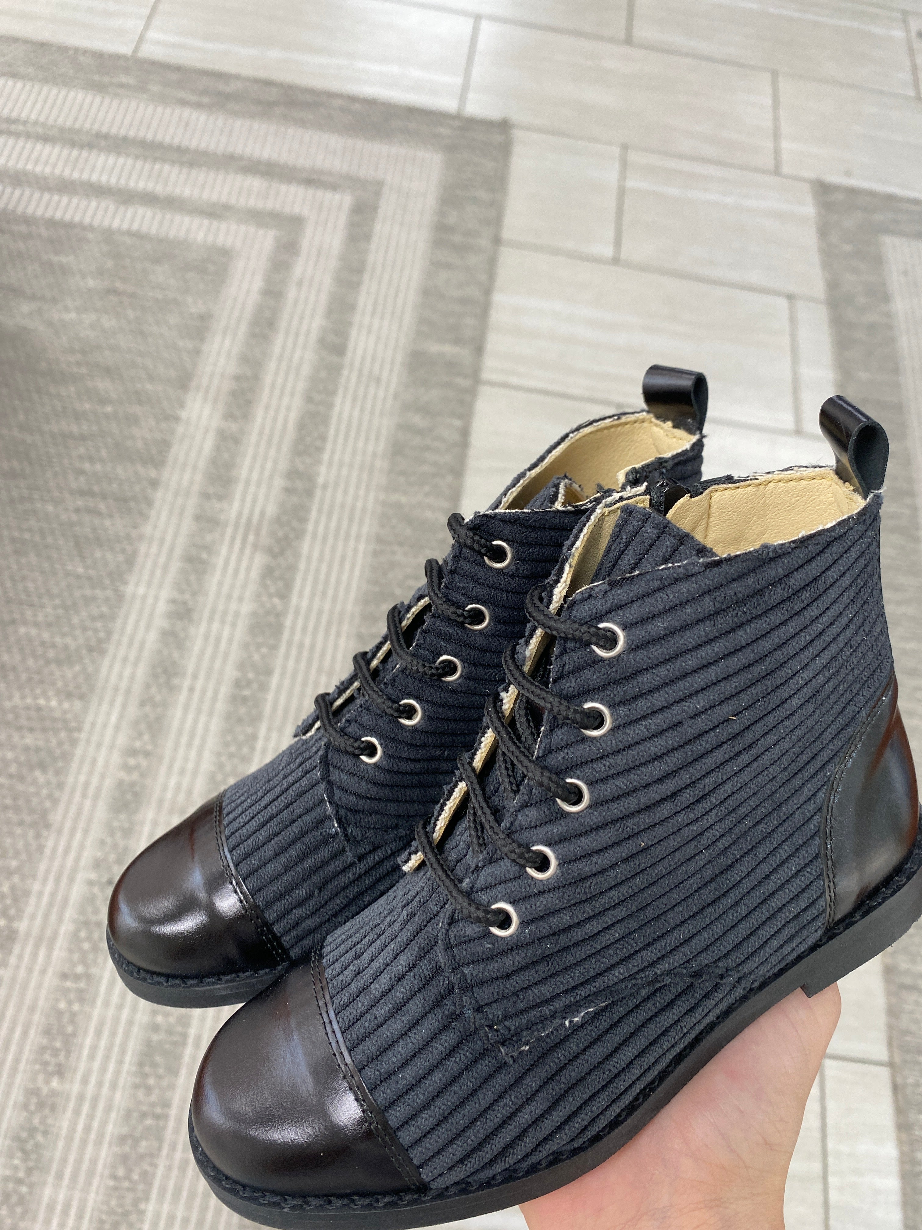 Andanines Gray Captoe Boot - Men's Classic Leather Dress Boots for Business & Casual Wear | Waterproof & Comfortable for Office, Travel & Outdoor