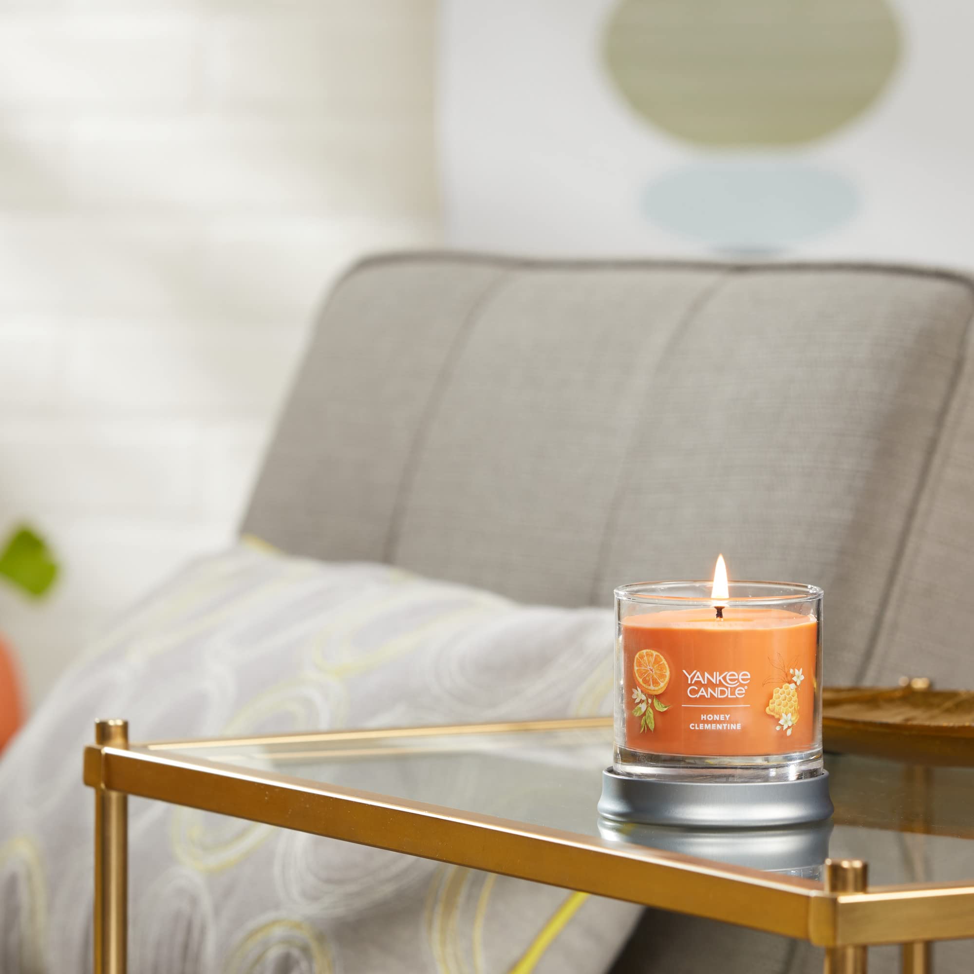 Yankee Candle Honey Clementine Scented Candle - 4.3oz Small Tumbler with Single Wick, 20+ Hours Burn Time - Perfect for Home Decor, Relaxation & Gifts
