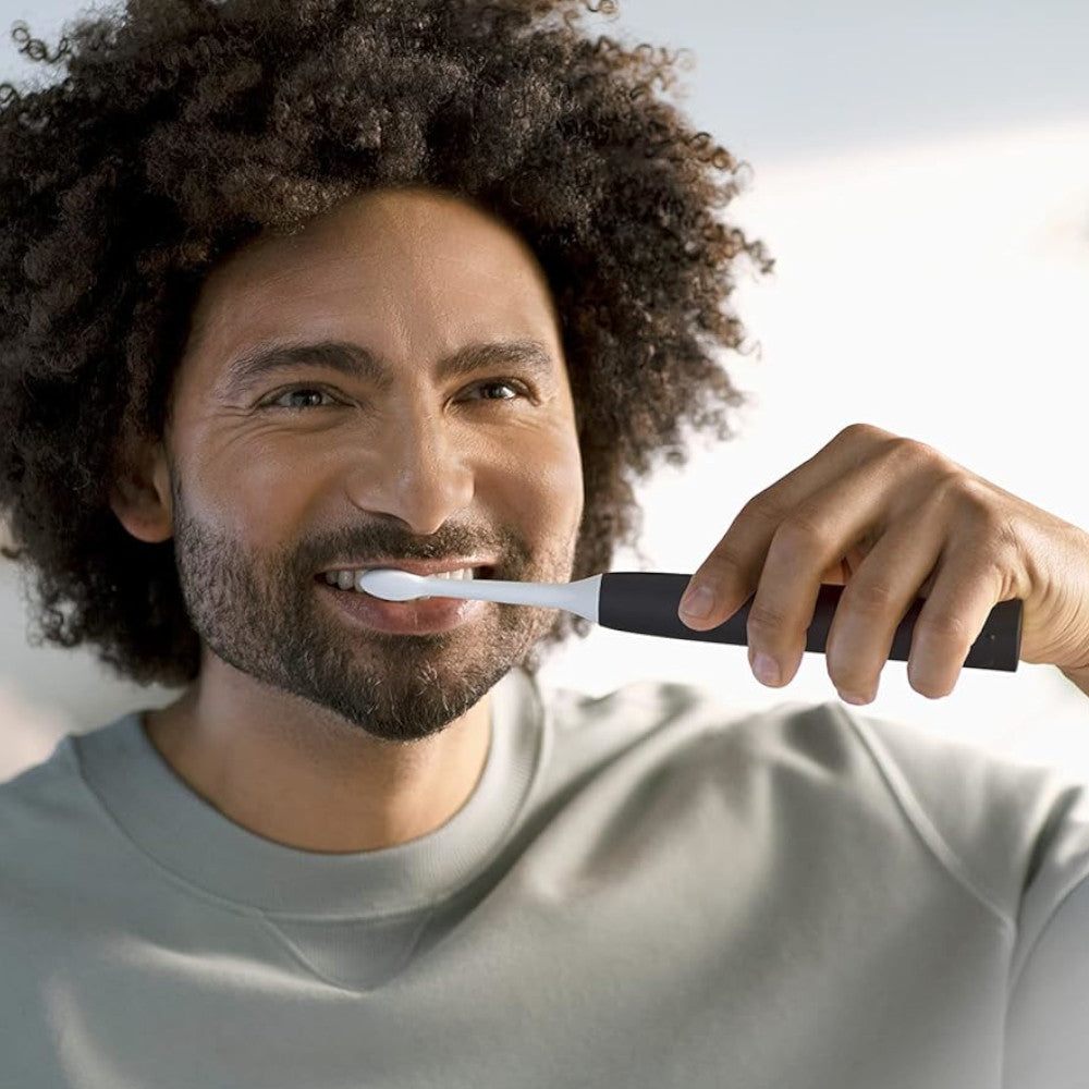 PHILIPS HX3681/24 Philips Sonicare 4100 Series Sonic Electric Toothbrush with 2 Brush Heads - Professional Teeth Cleaning for Whitening & Gum Care - Perfect for Travel & Home Use