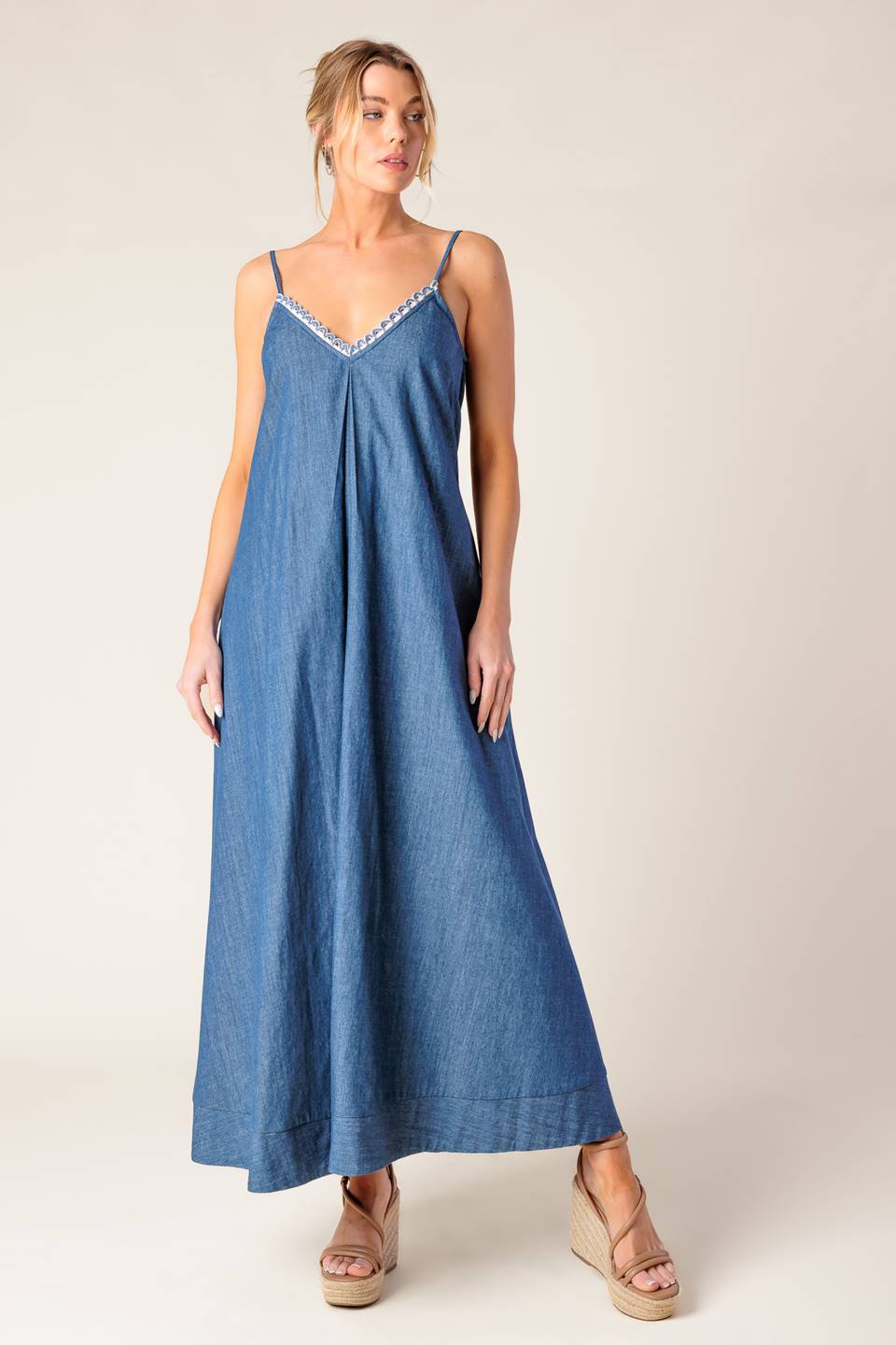 Heartfelt Moment Lace Edge Denim Midi Dress - Elegant & Comfortable Casual Wear for Women, Perfect for Brunch, Date Night & Summer Outings