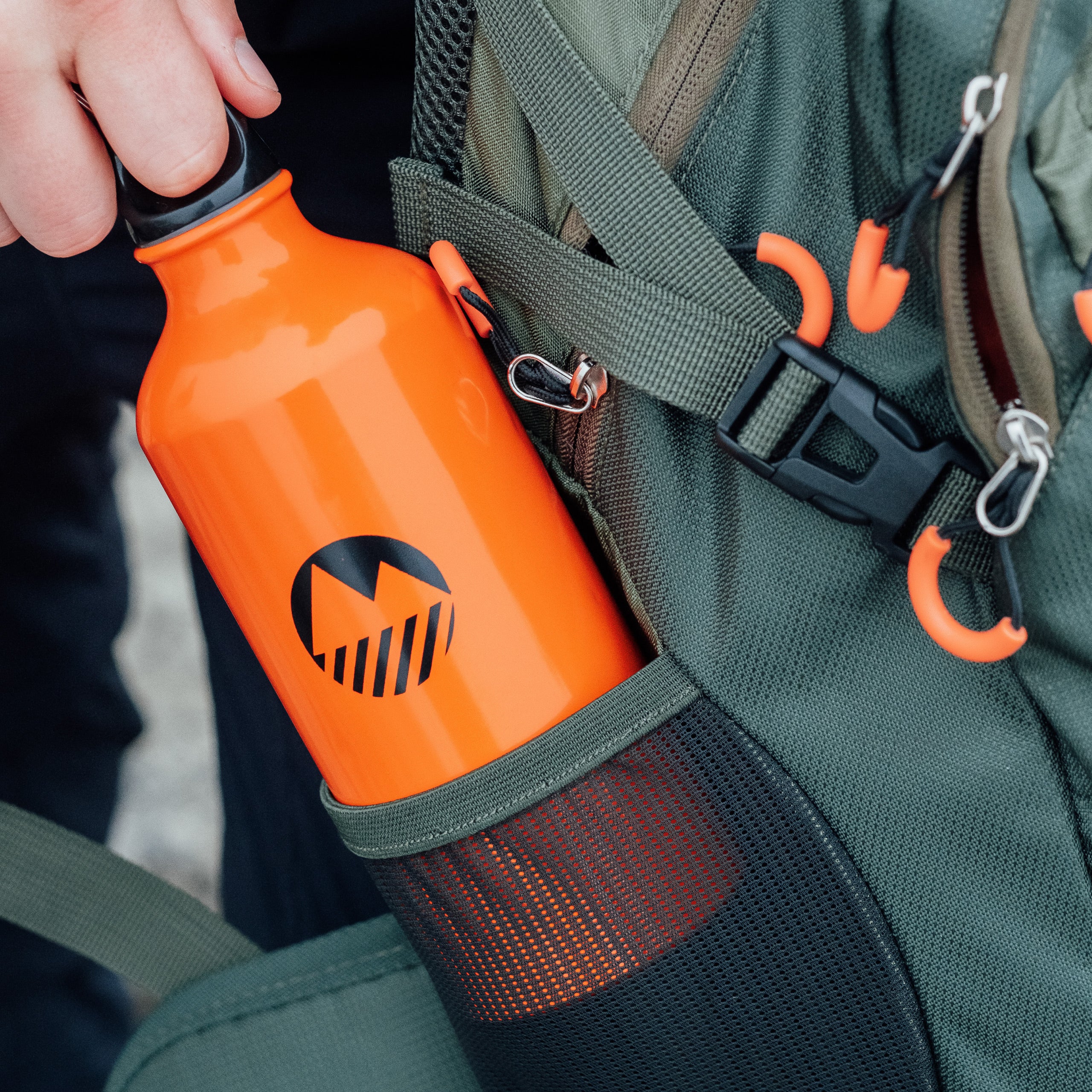 Thirlmere Lightweight Water Bottle - BPA Free, Leak Proof, 24oz Insulated Stainless Steel for Hiking, Gym & Travel - Keeps Drinks Cold for 24 Hours