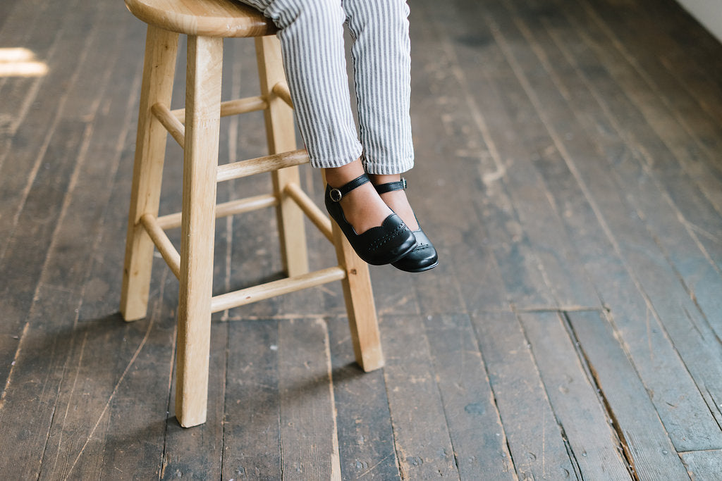 Black Cosecha Mary Janes - Premium Leather Shoes for Girls | Comfortable & Stylish School & Dress Shoes for Toddlers & Kids