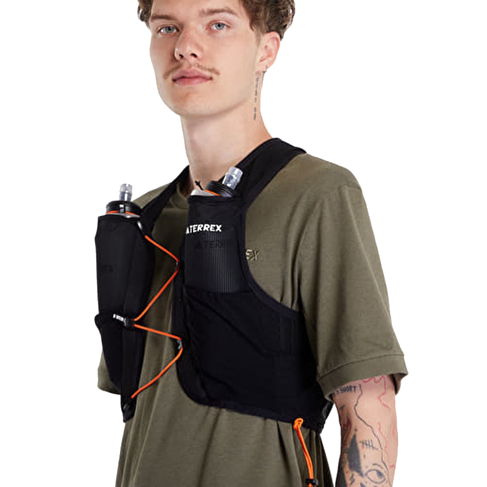 Adidas Terrex Trail Running Vest 2.5L - Lightweight Hydration Pack for Men & Women - Perfect for Hiking, Jogging, and Outdoor Adventures