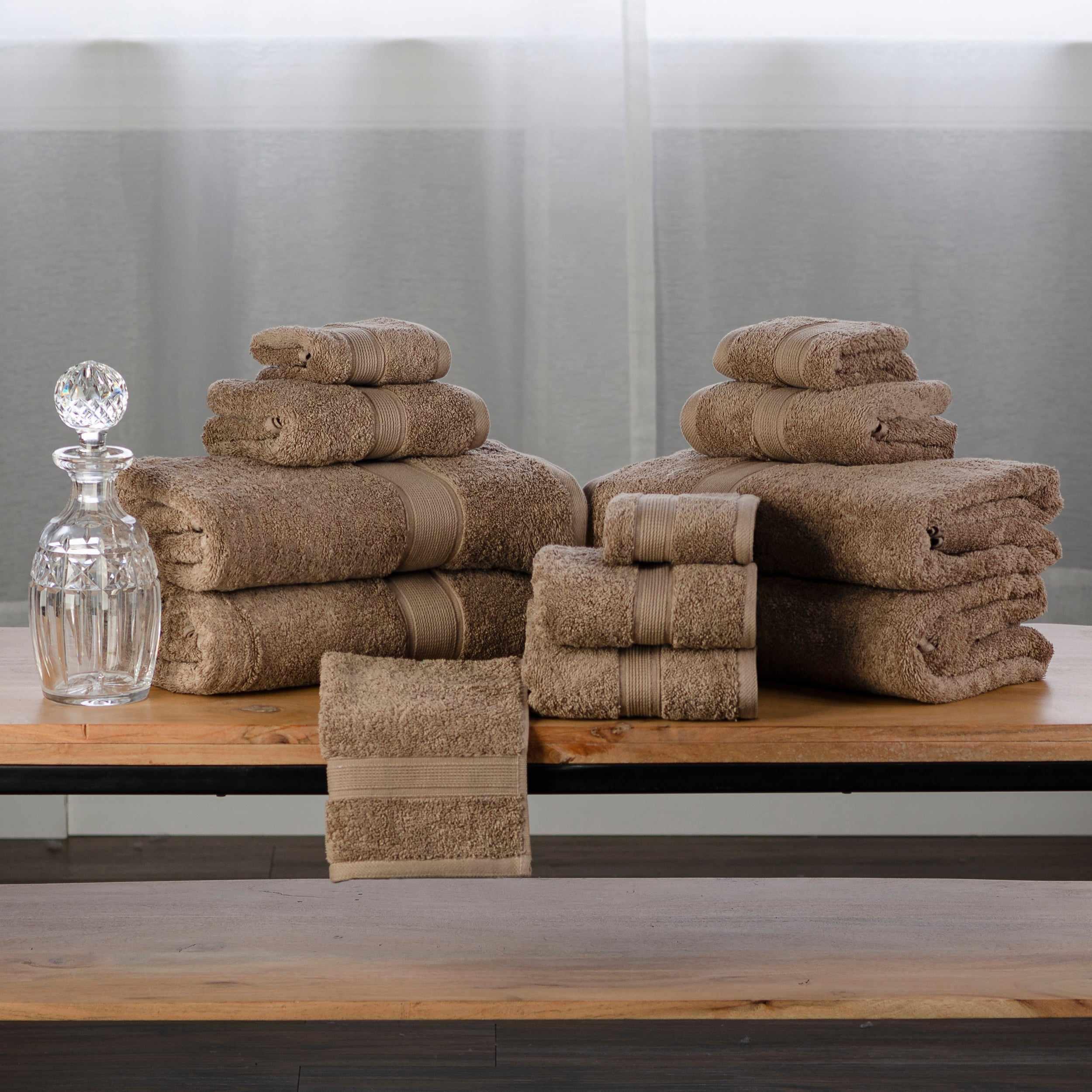 Premium Organic Cotton Plush Bath Towel Set - 12 Piece Soft & Absorbent Towels for Spa, Gym, Beach & Home Use