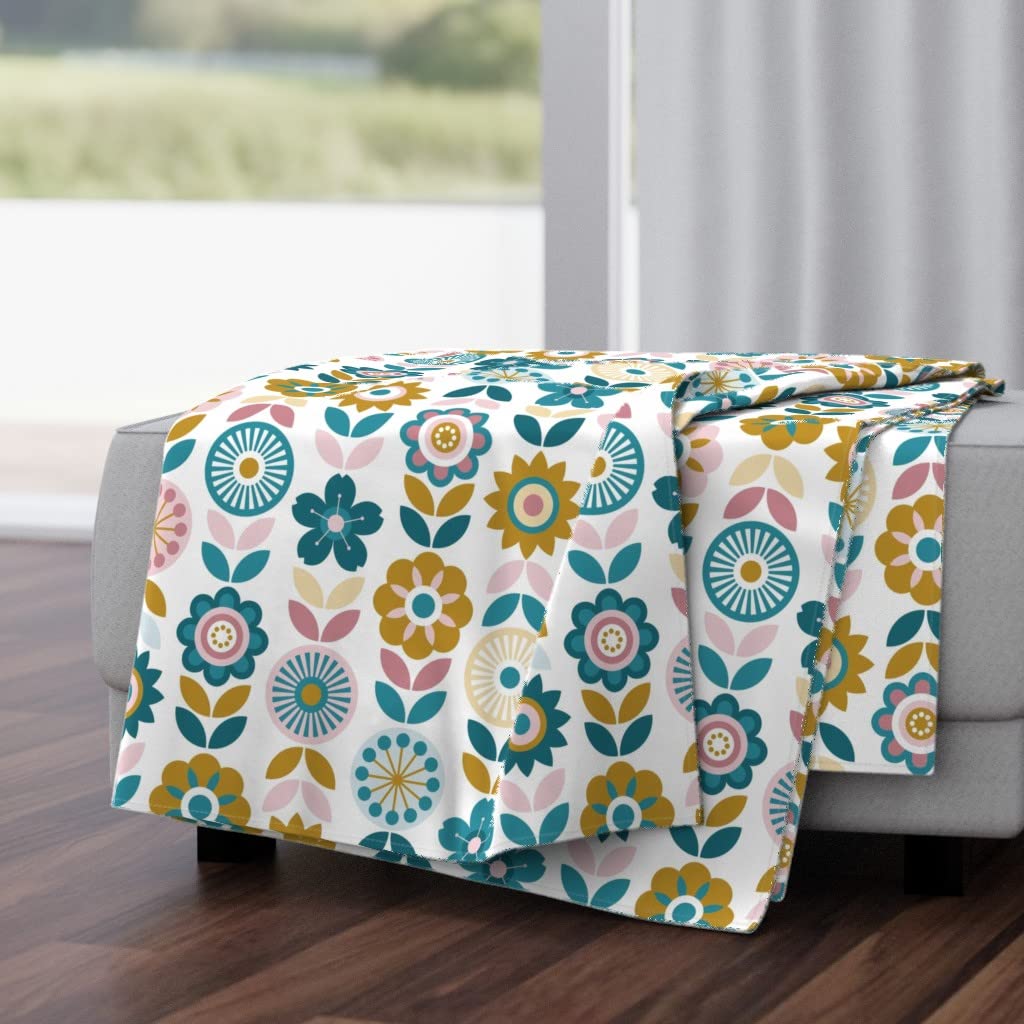 Soft Plush Minky Throw Blanket 50x70 Inches - Vintage Floral Scandi Midcentury Print, Cozy Lightweight Blanket for Sofa, Bed, Nursery & Gift