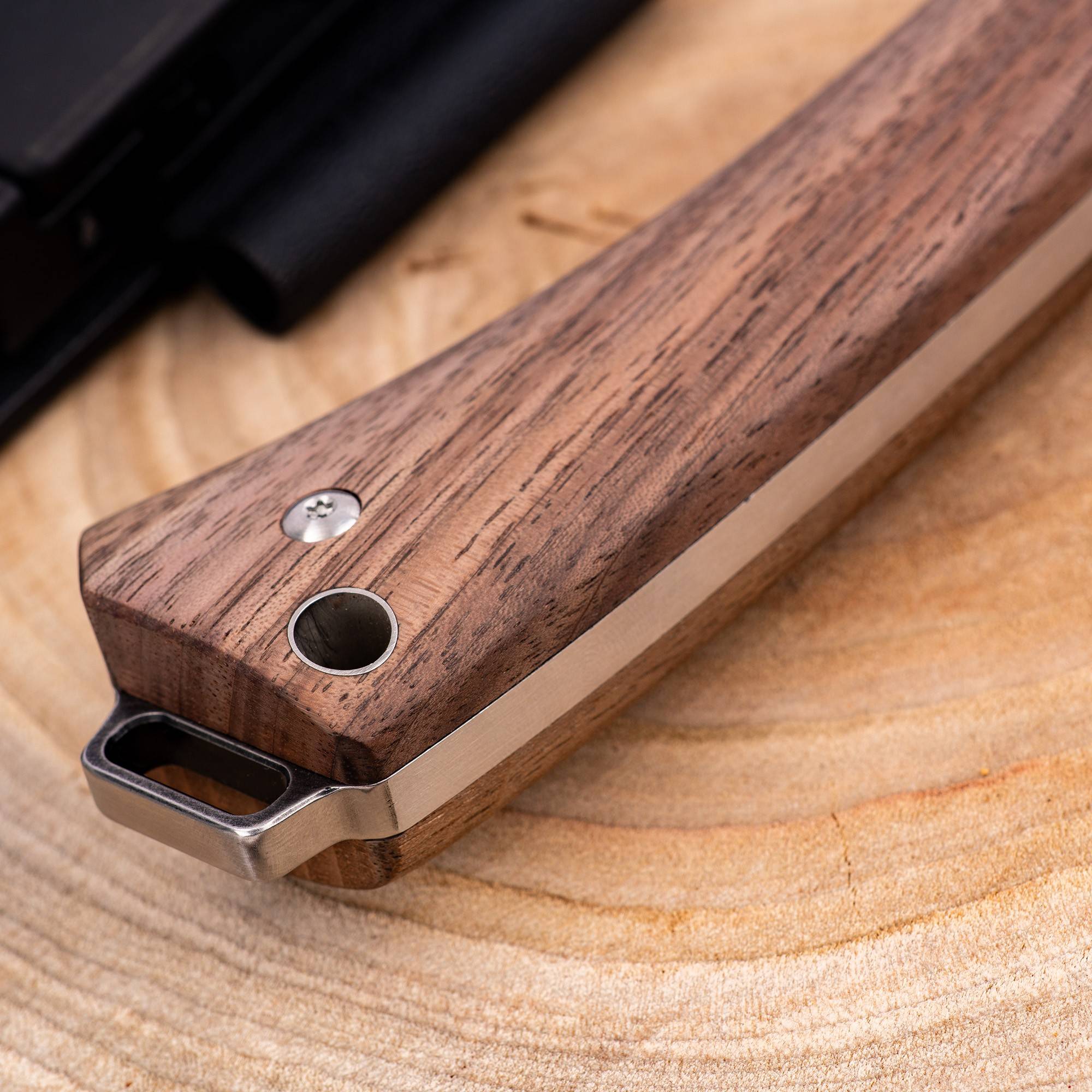 KATSU FB03 Classic Hunting & Outdoor Knife - Modern KENNATA Design Inspired by Japanese Tradition - Walnut Handle with Rotatable K Sheath - Perfect for Camping, Survival & Bushcraft