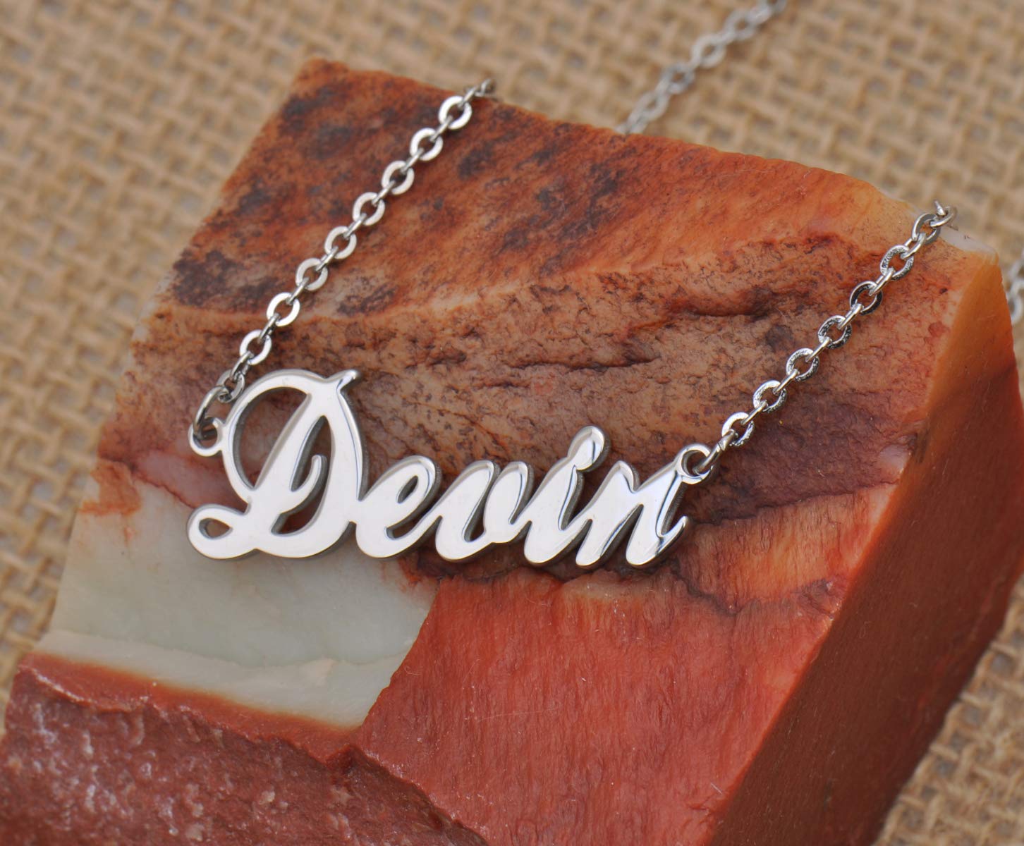 Personalized Name Necklace for Mom - Custom Engraved Stainless Steel Jewelry Gift for Women - Birthday, Anniversary, Mother's Day Present