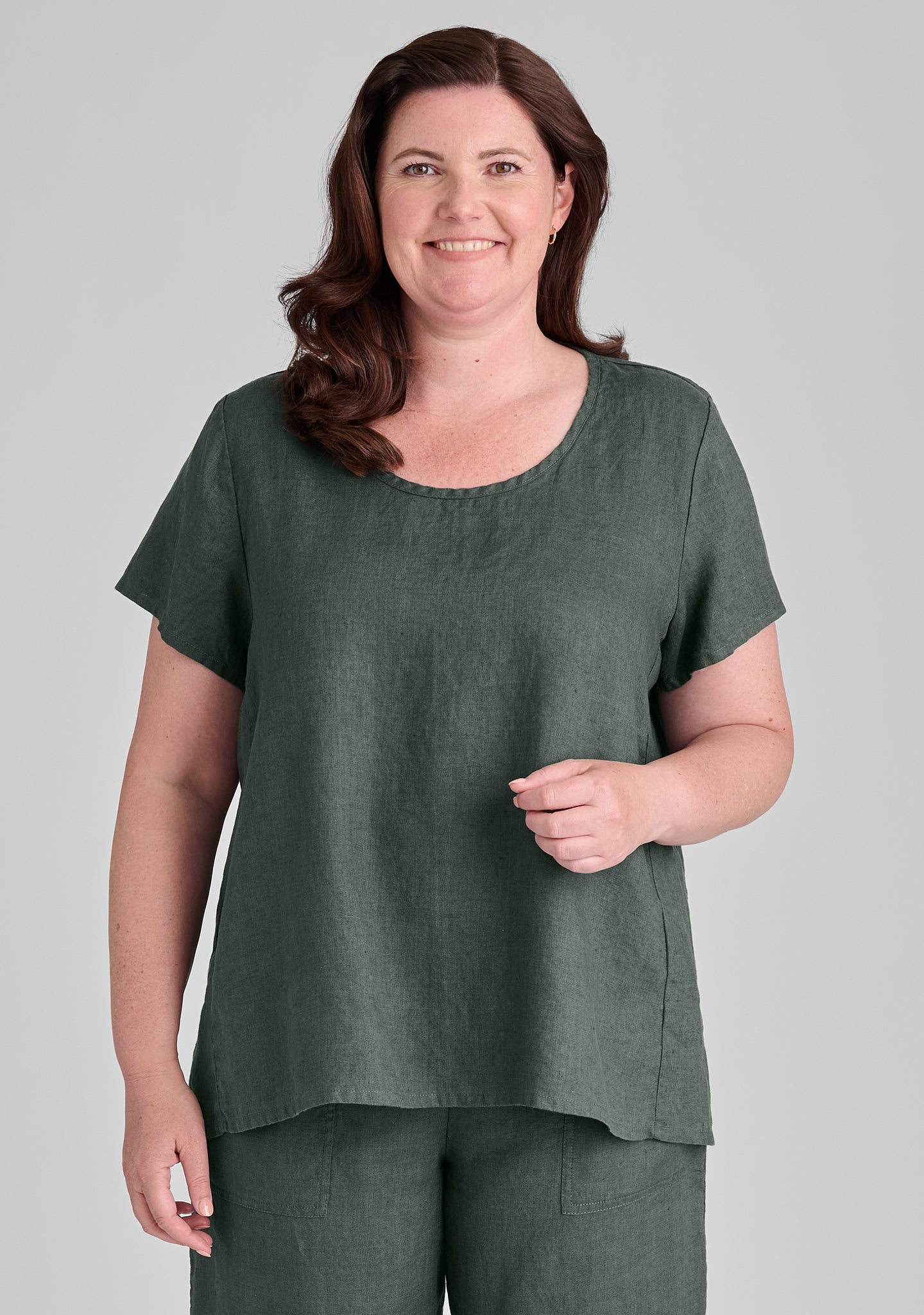 Lightweight Linen T-Shirt for Women & Men - Breathable & Comfortable Summer Tee for Casual Wear, Travel, and Outdoor Activities