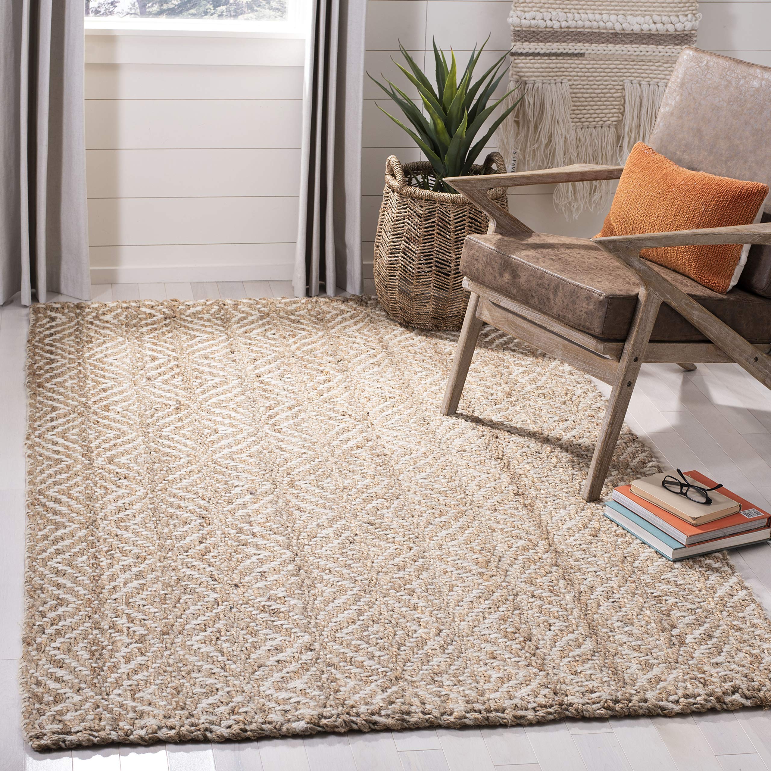 SAFAVIEH Handmade Boho Jute Accent Rug 4' x 6' - Natural & Ivory Woven Farmhouse Rug, Non-Slip Durable Natural Fiber for High Traffic Areas | Perfect for Entryway, Living Room, Bedroom, Dining Room & Home Office Decor (NF185A)