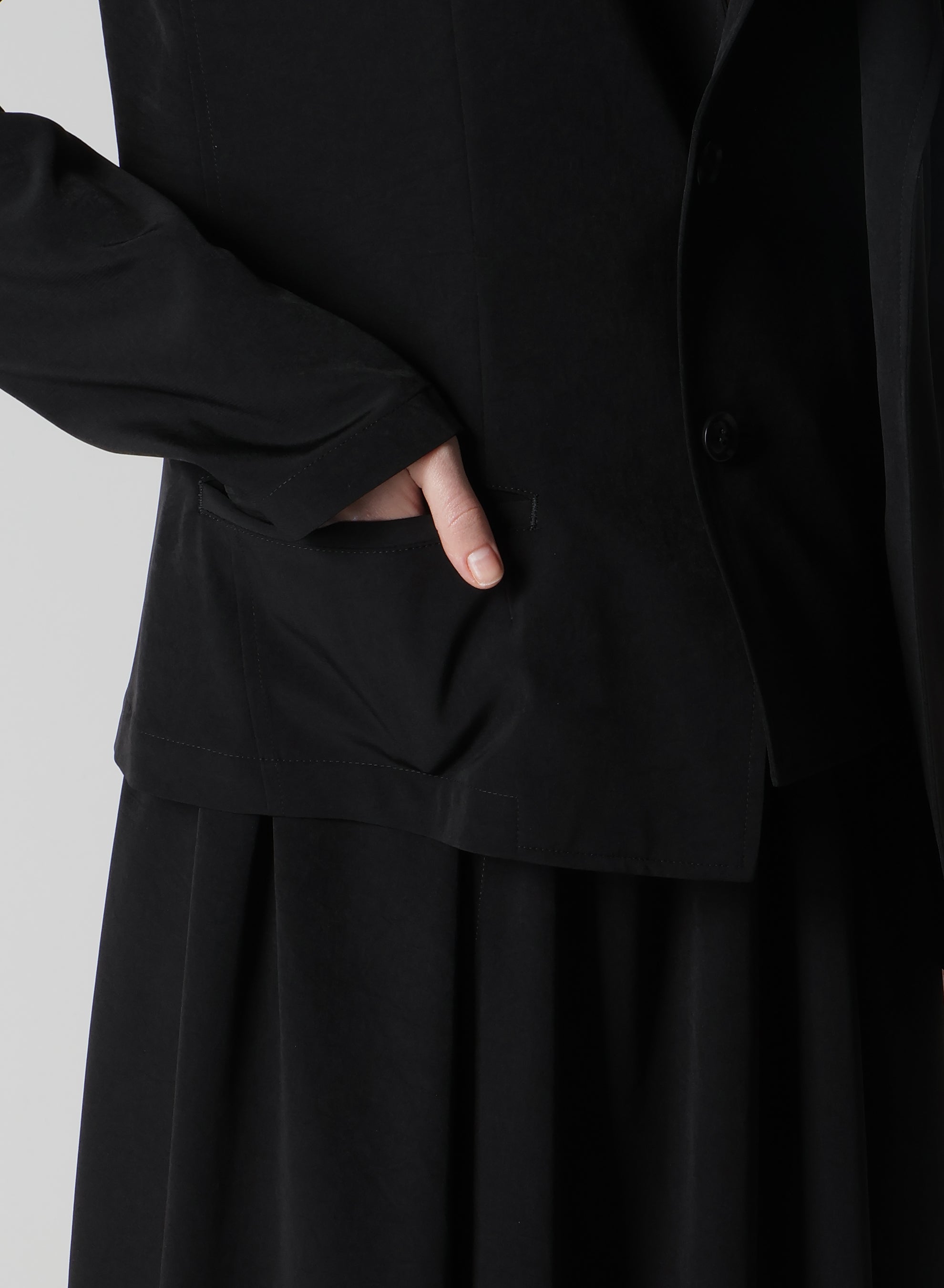 Elegant Crepe de Chine 2-Layer Jacket for Women - Lightweight & Stylish Outerwear for Office, Travel & Casual Wear