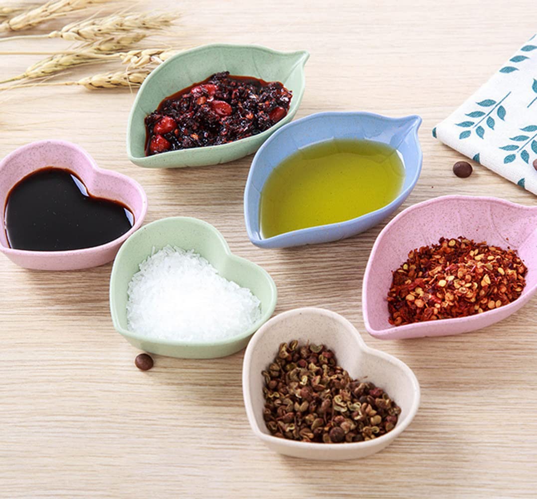 16-Piece Heart-Shaped Soy Sauce Dishes Set - Eco-Friendly Wheat Straw Sushi Dipping Bowls, Condiment Dishes for Appetizers, Candy, Salad Dressing - Perfect for Parties, Restaurants & Home Dining