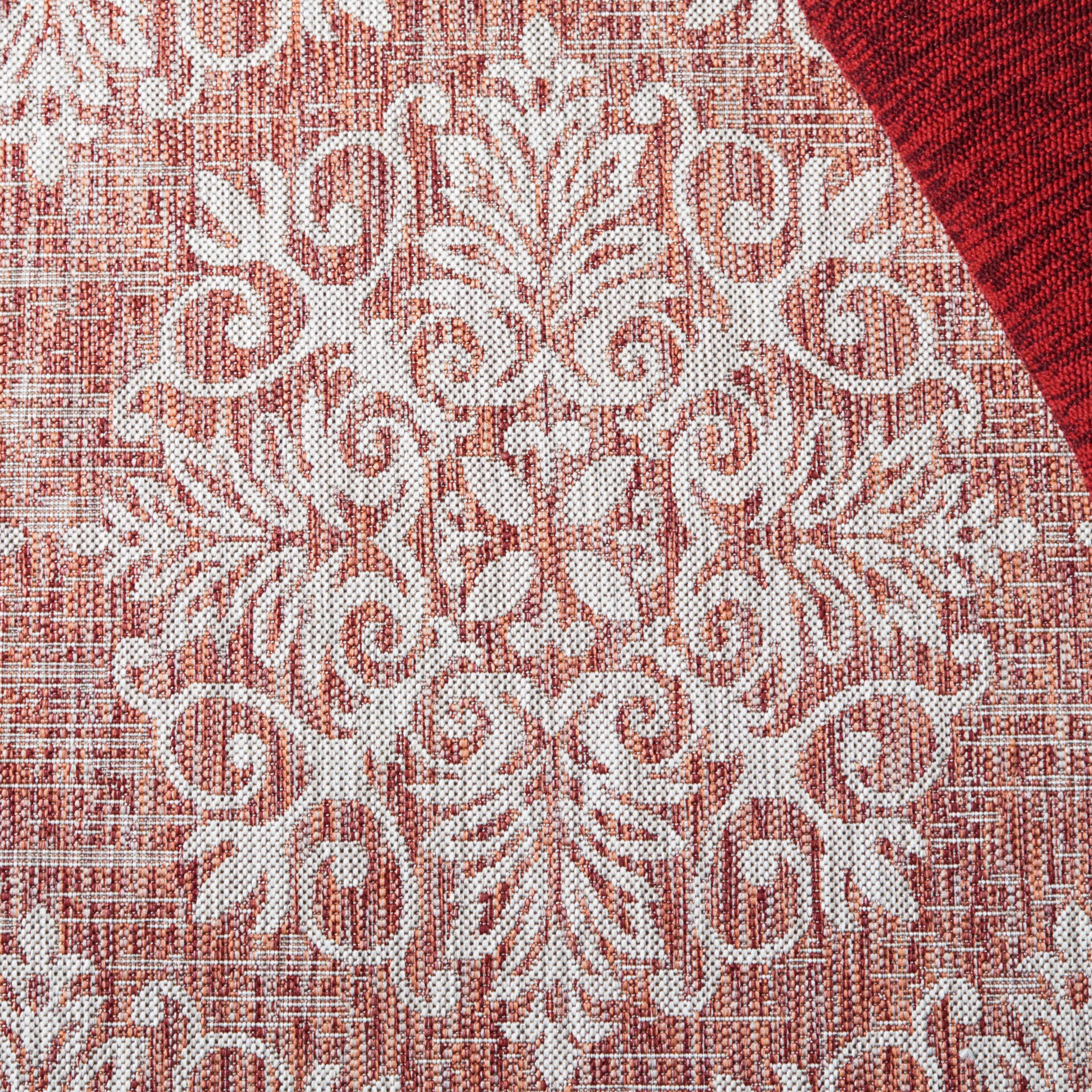 SAFAVIEH Courtyard Collection 6'7