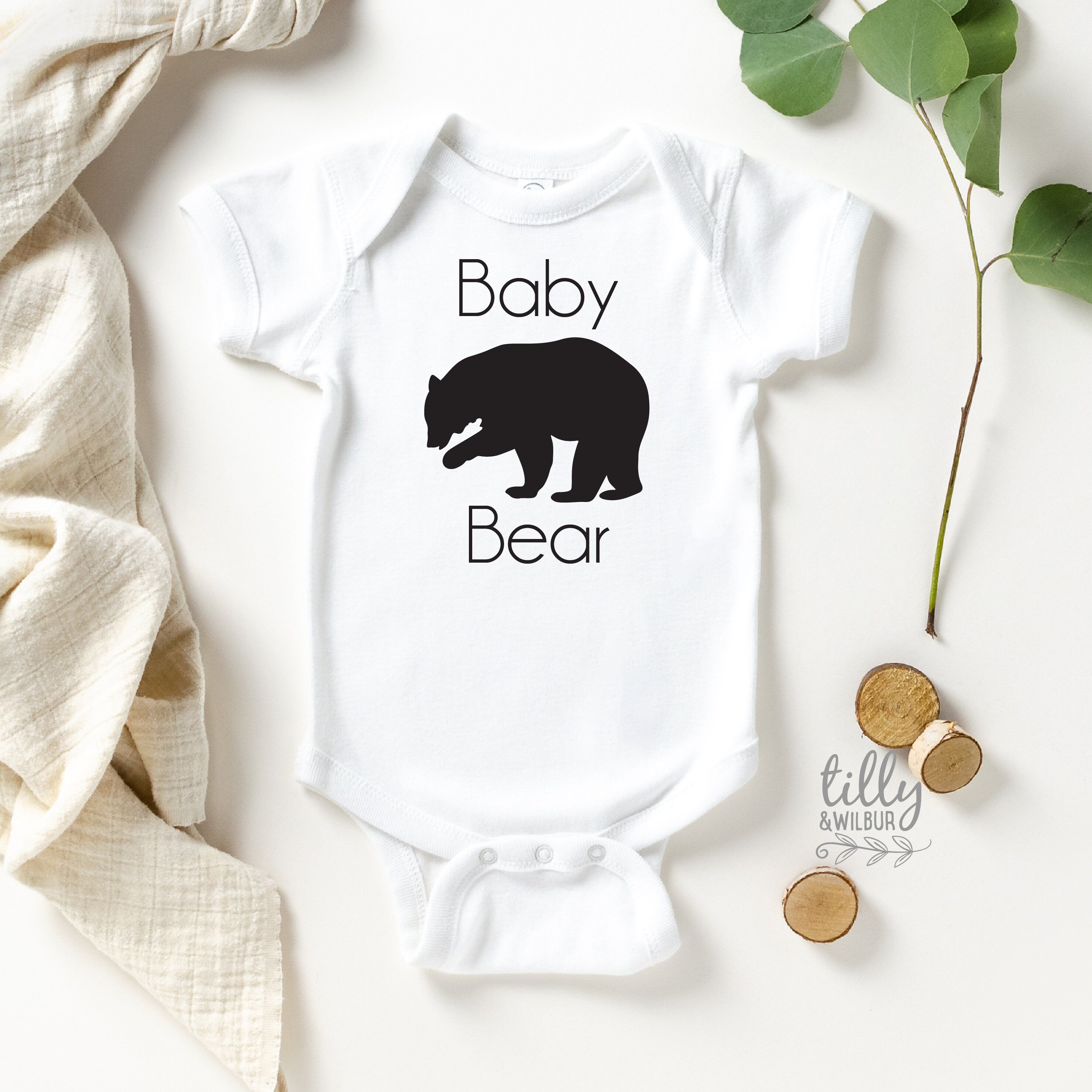 Adorable Baby Bear Bodysuit - Soft Cotton Onesie for Newborns & Infants - Perfect for Playtime, Photo Shoots & Everyday Wear