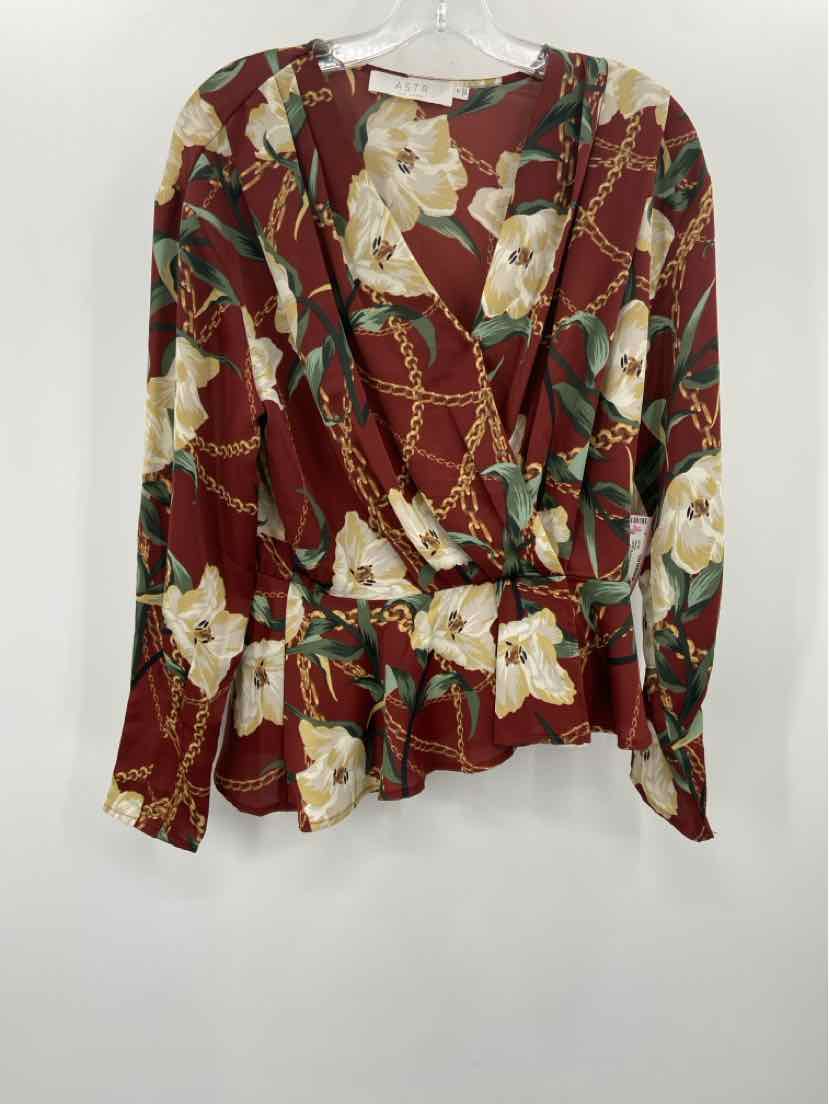Vintage ASTR Burgundy Floral Blouse Women's Size Medium - Perfect for Work, Date Night & Casual Outfits