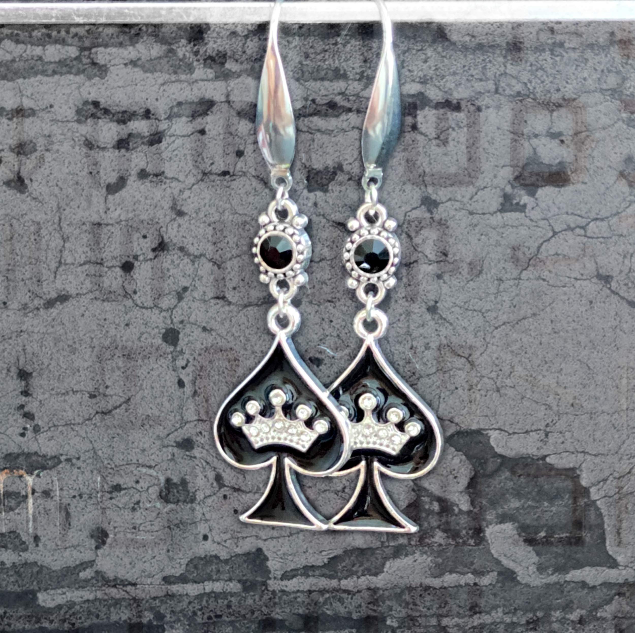 Hotwife Jewelry Set - Elegant Earrings for Hot Wife, Vixen & Lifestyle Enthusiasts | Perfect for MFM, QOS, Swinger & Cuckold Events | Stylish Accessories for Date Nights & Lifestyle Parties