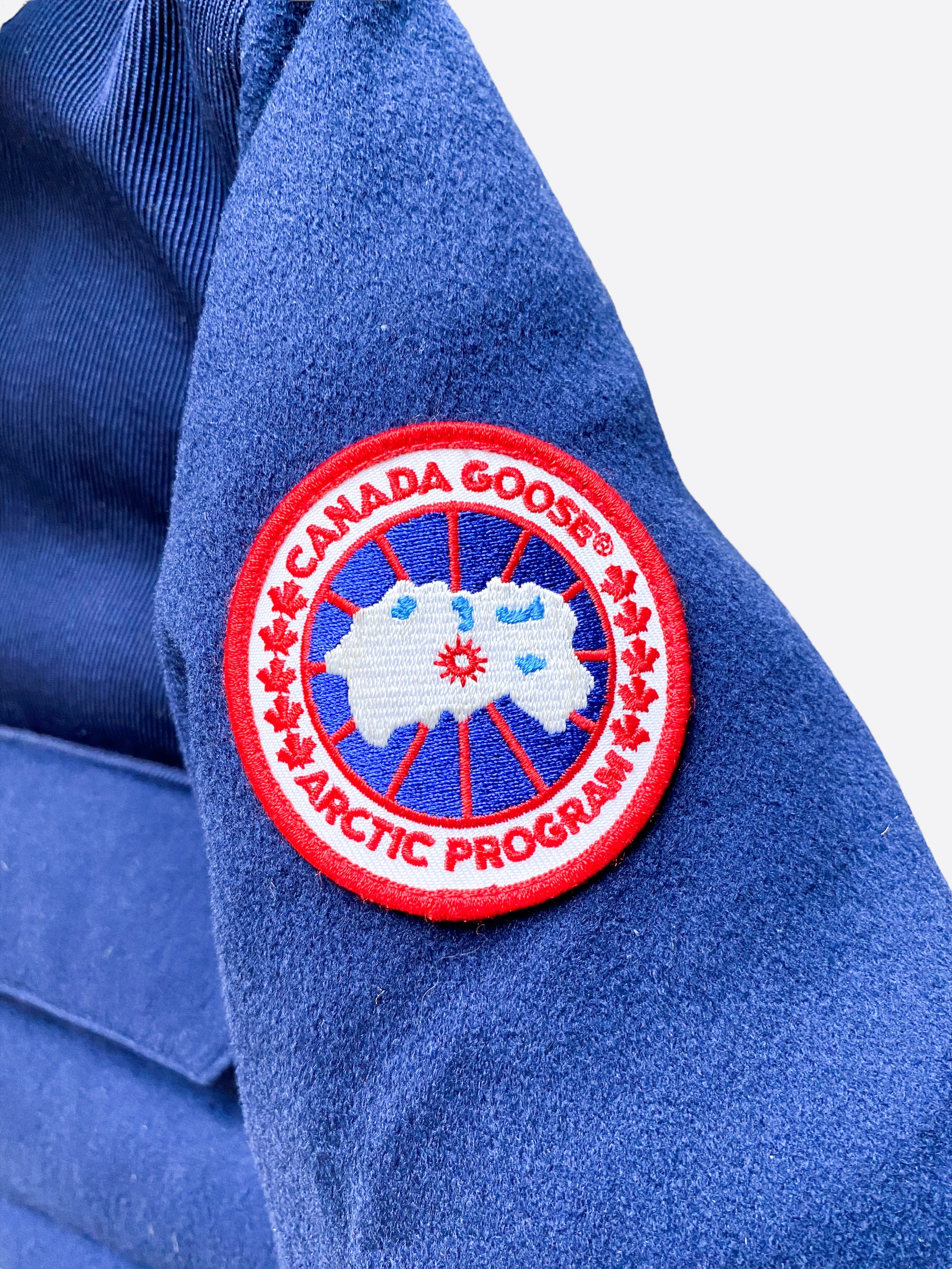 Canada Goose Loro Piana Navy Chatham Men's Winter Jacket - Waterproof & Windproof Parka for Cold Weather, Outdoor Activities & Urban Style