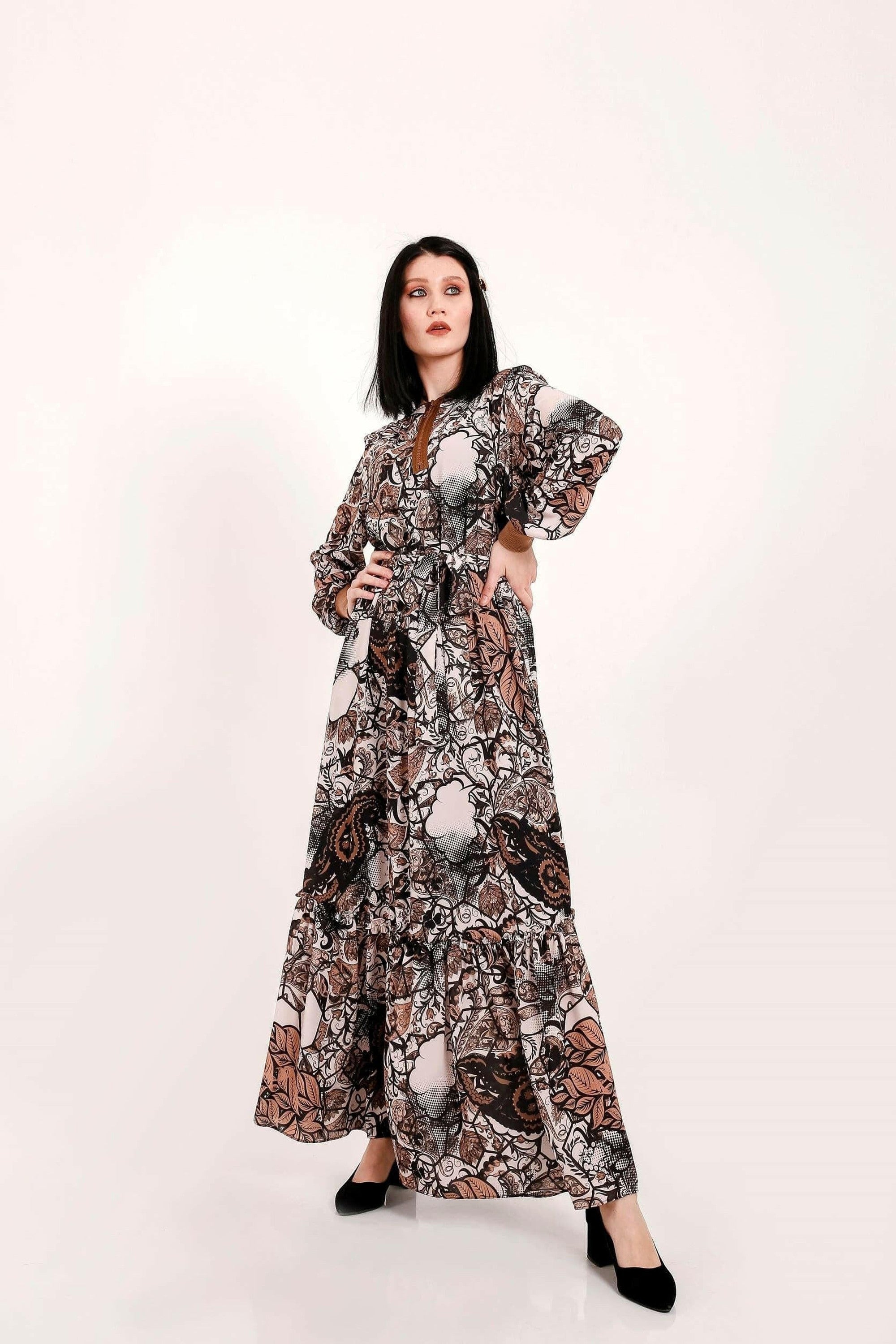 Stylish Paisley Print Maxi Dress with Long Sleeves - Perfect for Casual Outings, Date Nights & Summer Vacations
