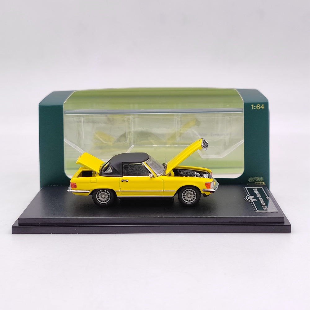 1:64 Mercedes Benz 450 SL Roadster Diecast Model Car - 1973 European & American Version - Limited Edition Collectible Toy for Adults - Perfect for Display, Gifts, and Car Enthusiast Collections