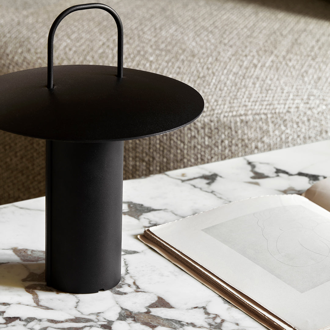 Androgyne Modern Lounge Table - Stylish Coffee Table for Living Room, Office & Lounge Areas - Perfect for Home Decor & Relaxation