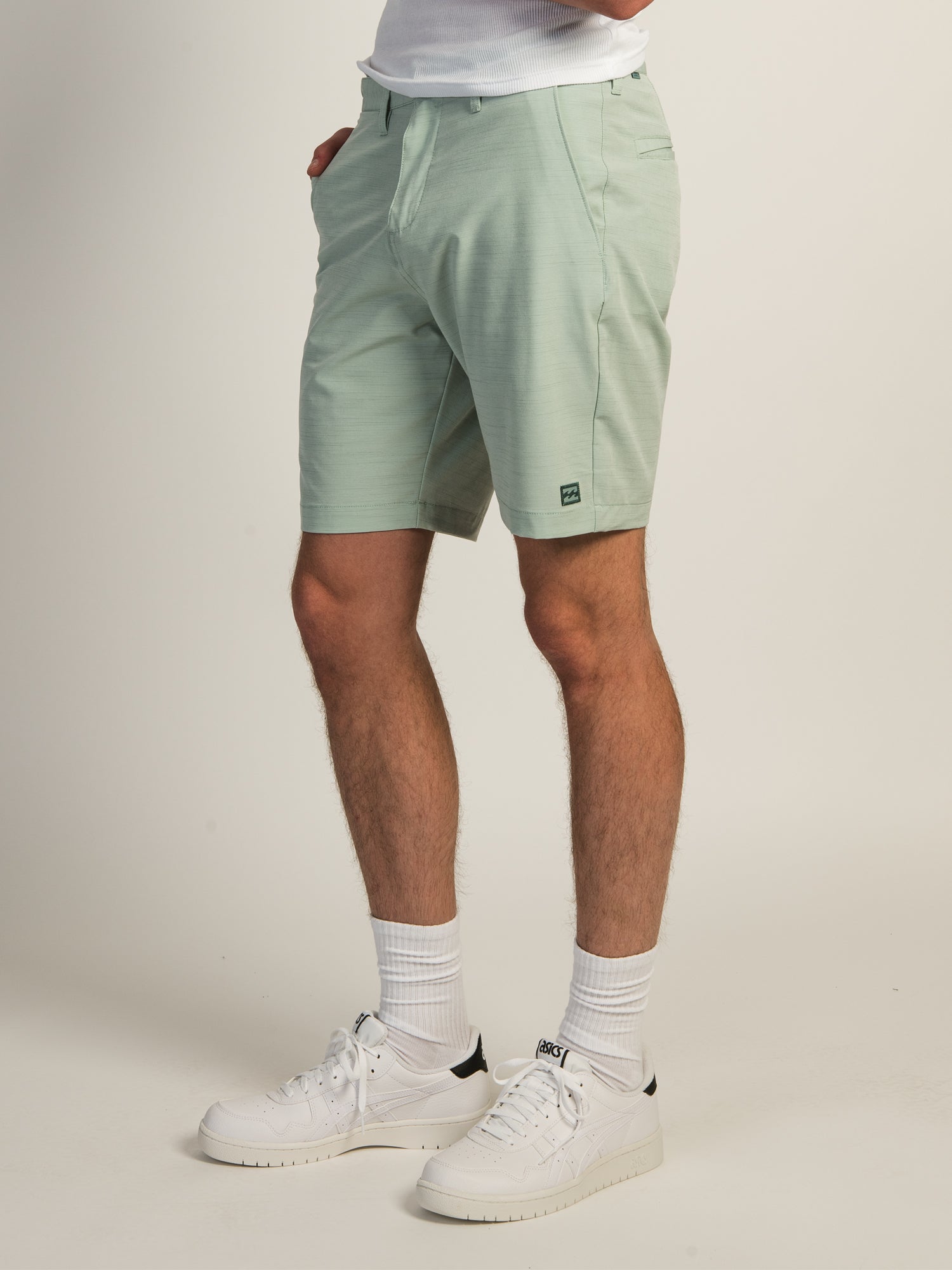 BILLABONG CROSSFIRE SLUB MID SHORT - Men's Casual Boardwalk Shorts for Summer Beach & Surfing | Clearance Sale