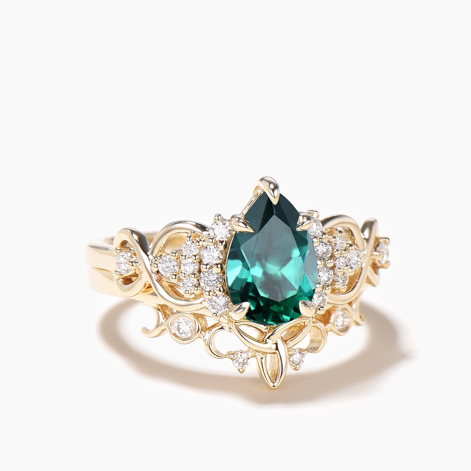 Emerald and Diamond Infinity Engagement Ring - Vintage Art Deco Celtic Wedding Band for Women | Perfect for Proposals, Anniversaries, and Special Occasions