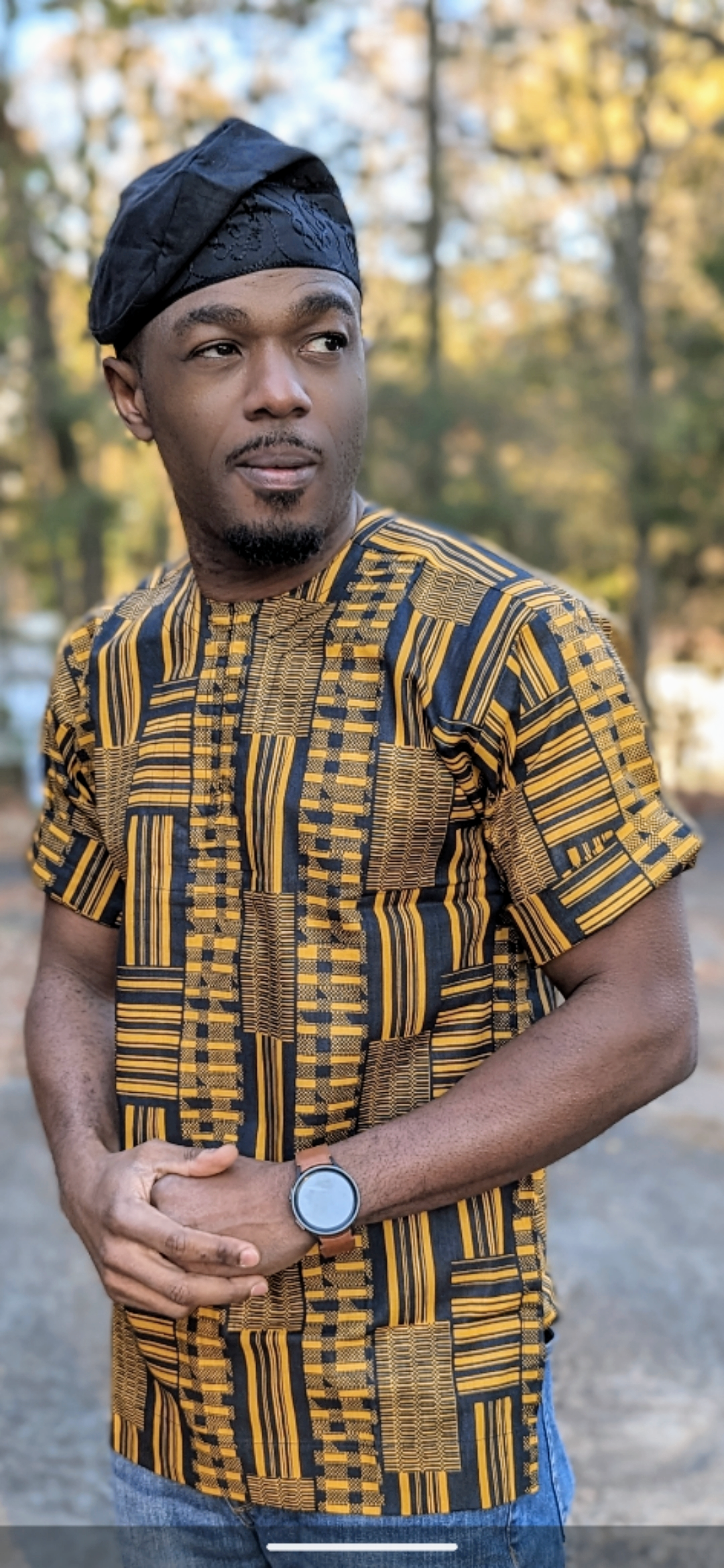 Stylish Akwaabah Black and Gold African Print Kente Short Sleeve Dashiki Shirt DP4091M for Men - Perfect for Cultural Events, Weddings & Summer Fashion