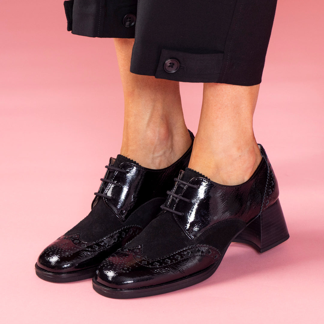Hispanitas Women's Comfortable & Stylish Flats for Work, Casual & Travel - 243579 | Breathable & Lightweight Shoes for Everyday Wear